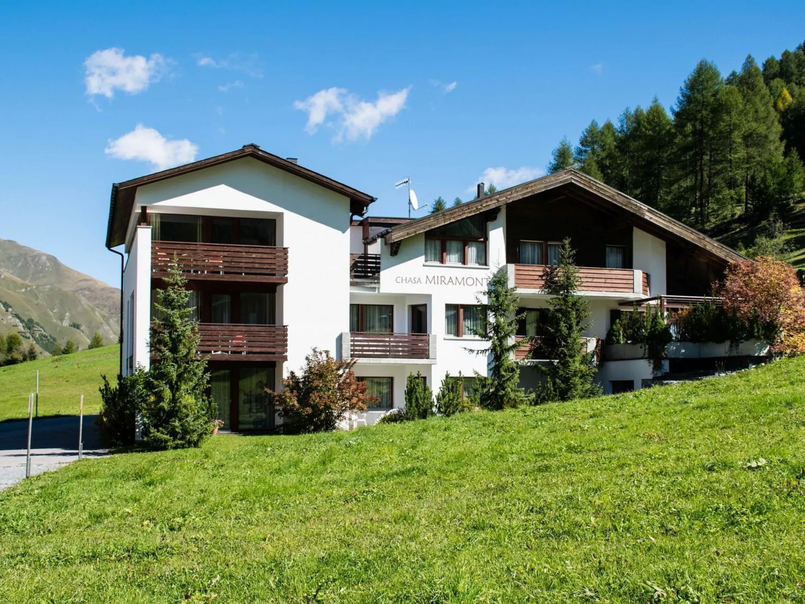 Apart Chasa Miramont, (Samnaun-Dorf). - Draußen
