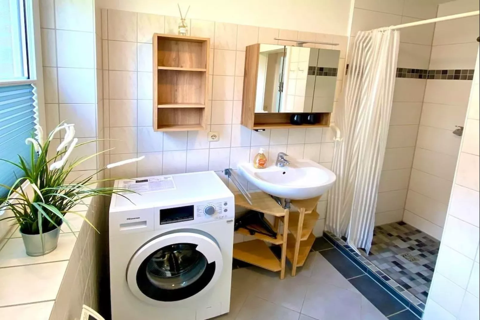 Ferienwohnung Kieferneck - Badezimmer