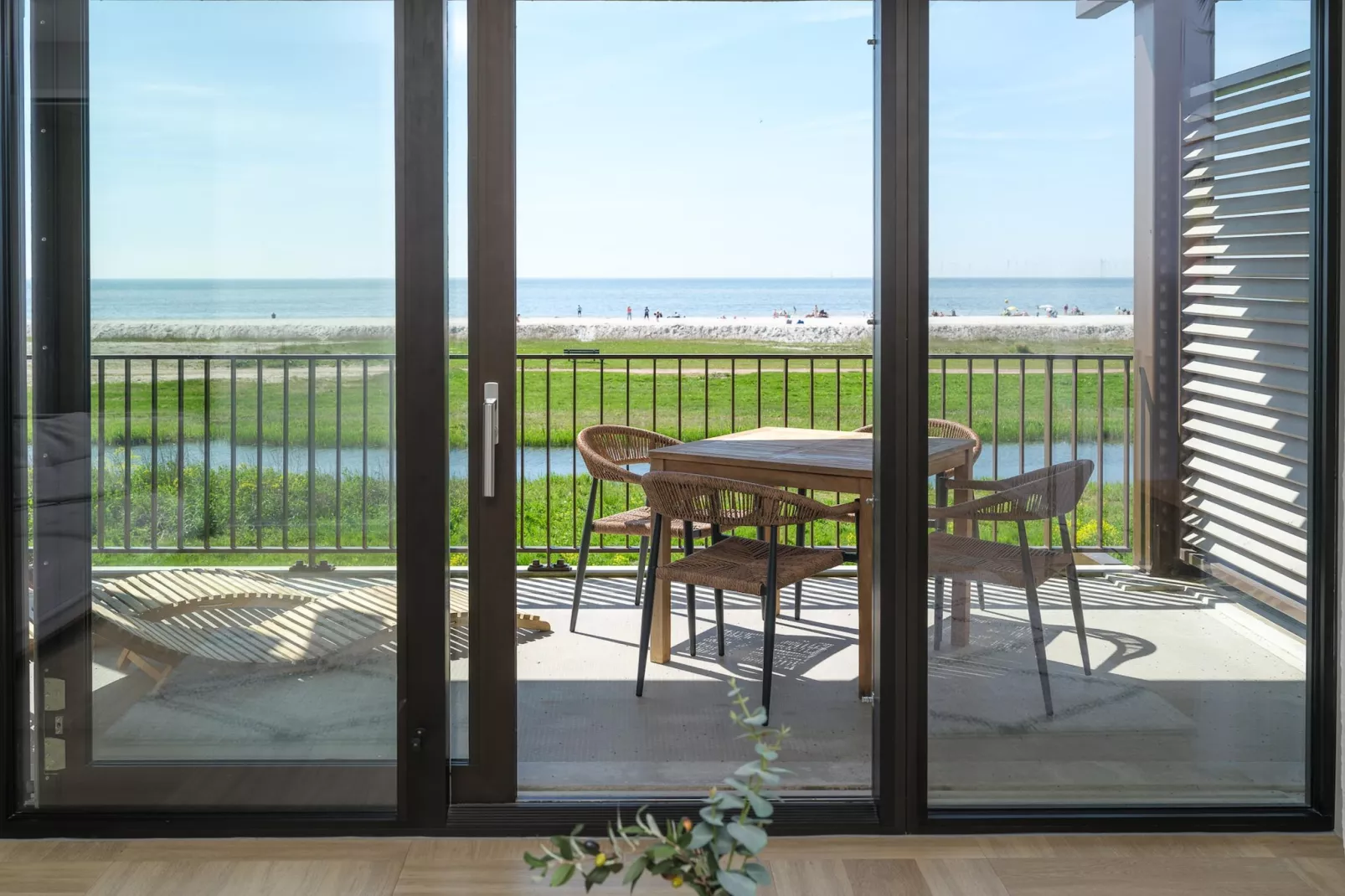 Luxury Beach Apartment | 4 Pers. - Terrasse/Balkon