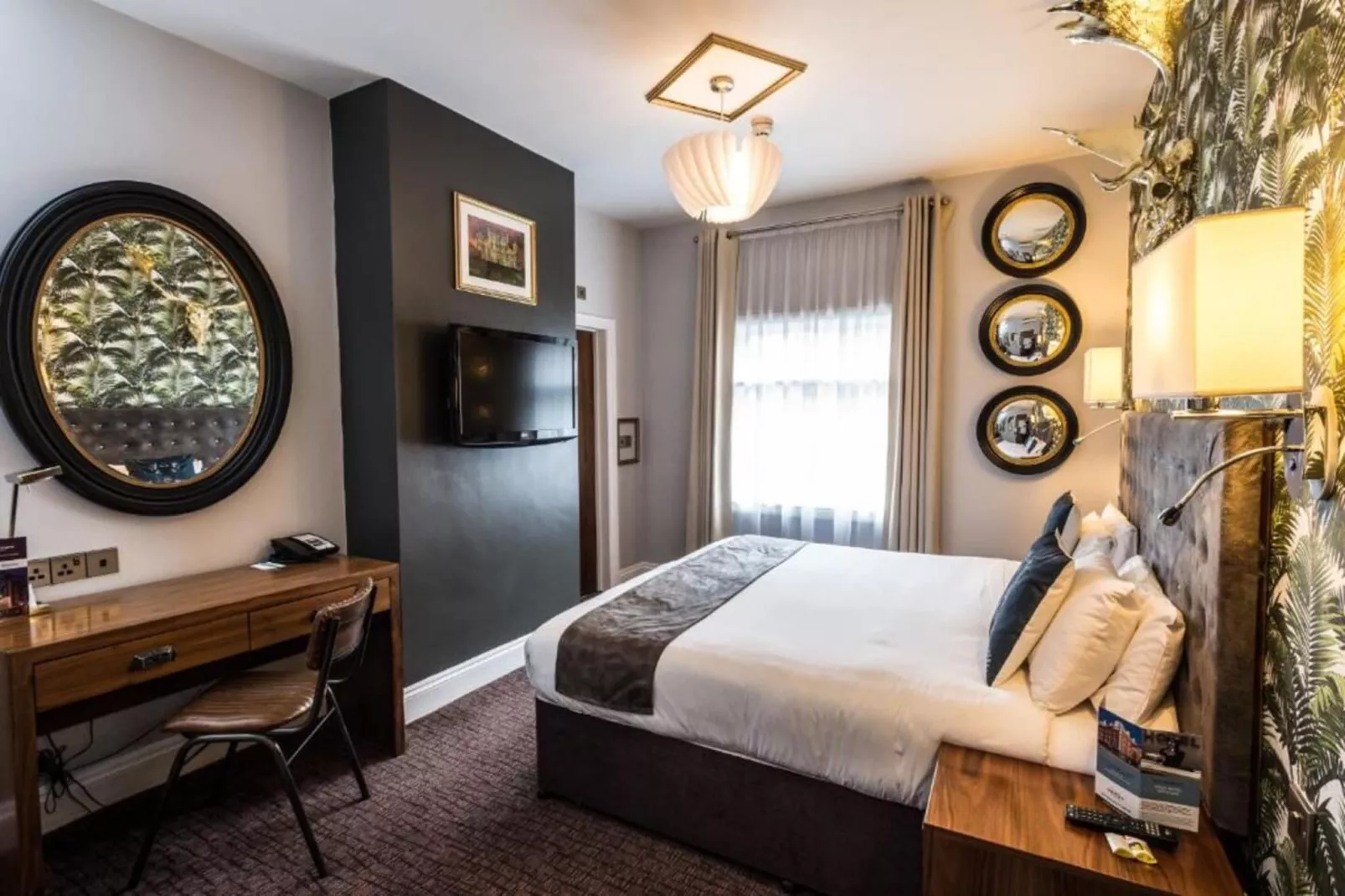 Deluxe Double Room - Schlafzimmer