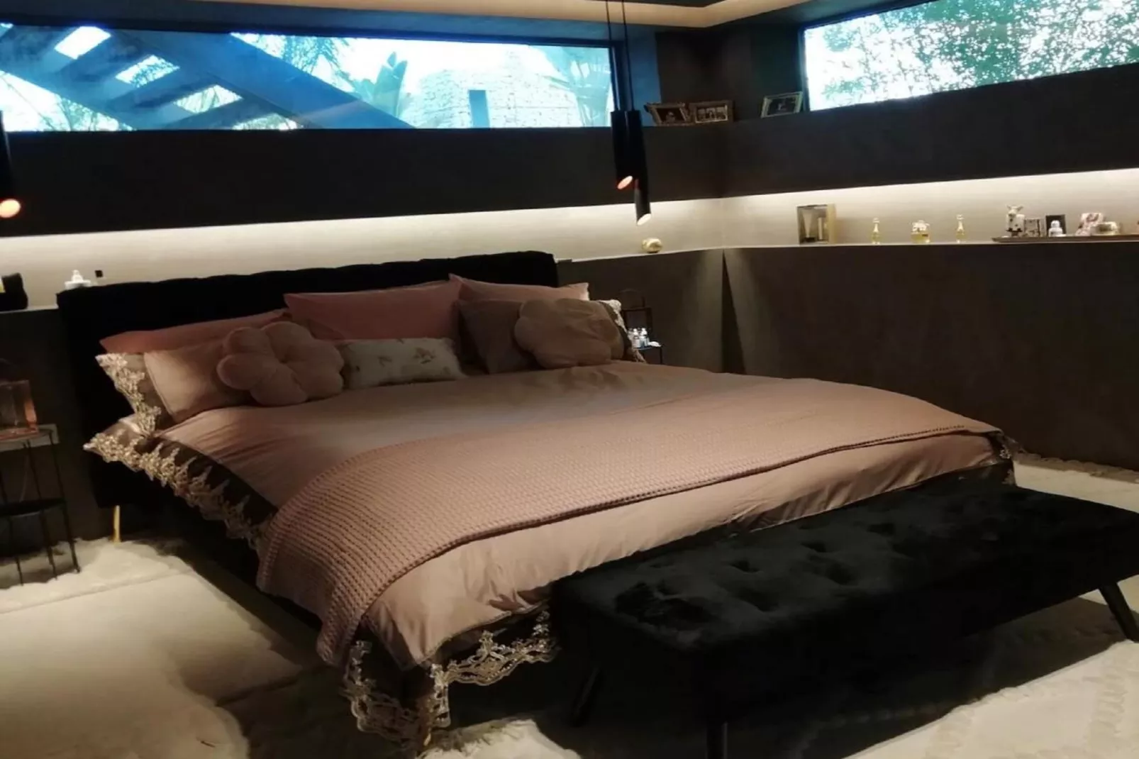 Luxury Villa at Vrahniou - Bedroom