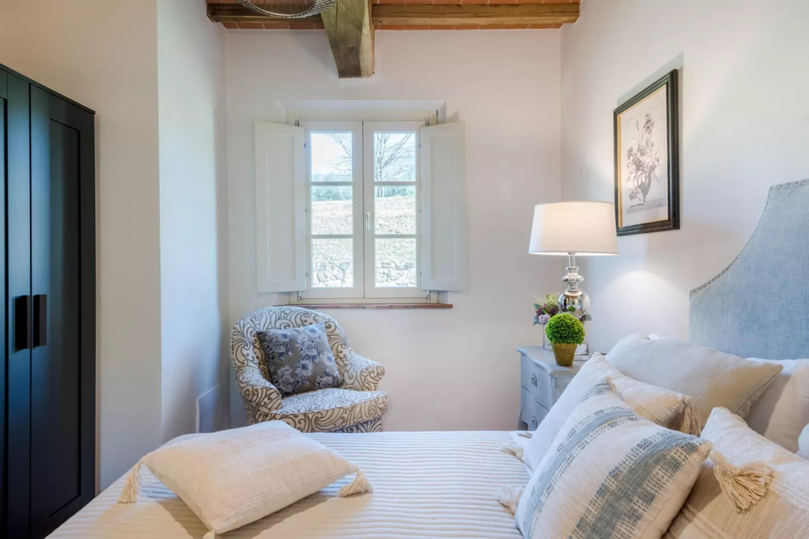 Casa Pinocchio at Borghetto Farmhouse - Bedroom