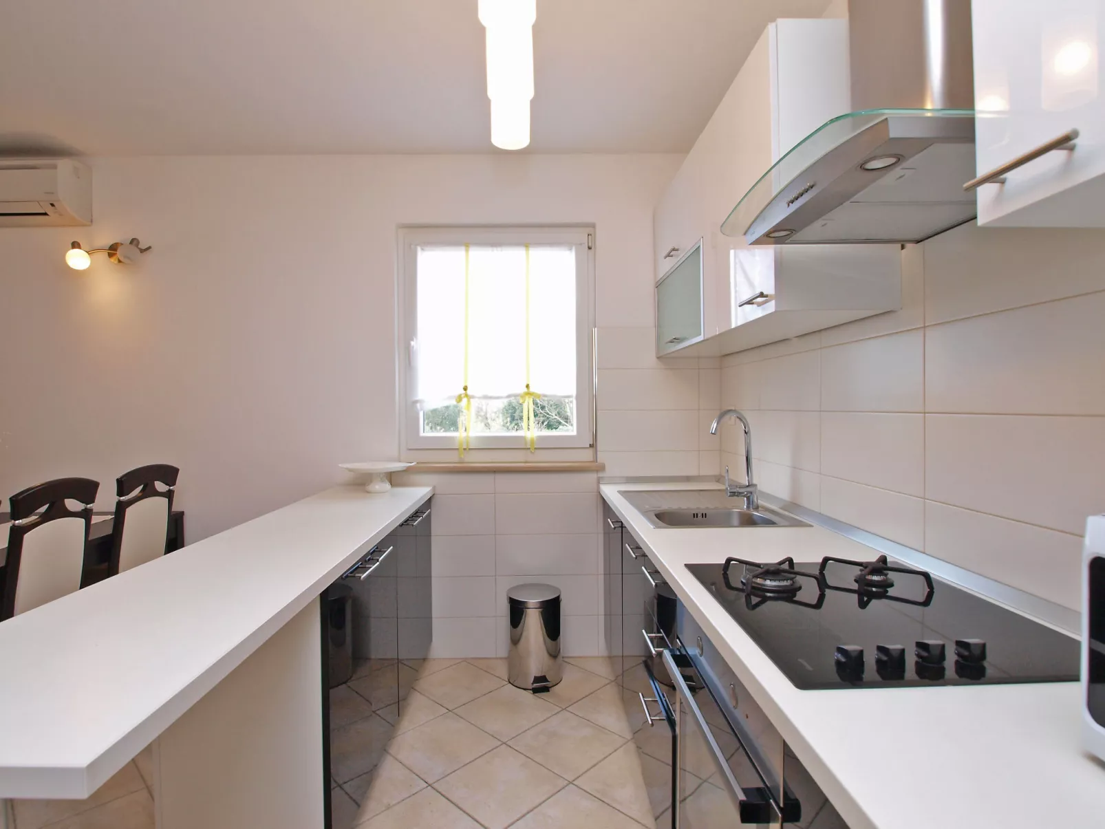 Apartment 1048 - Inside