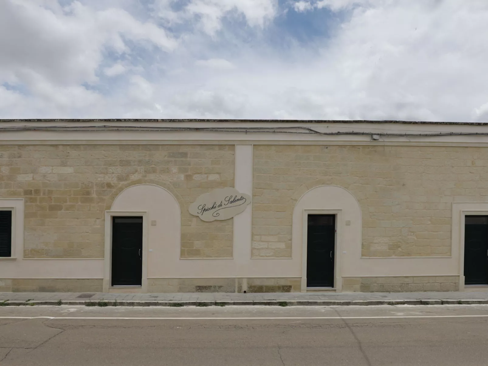 Spicchi di Salento - Arancio-Outside