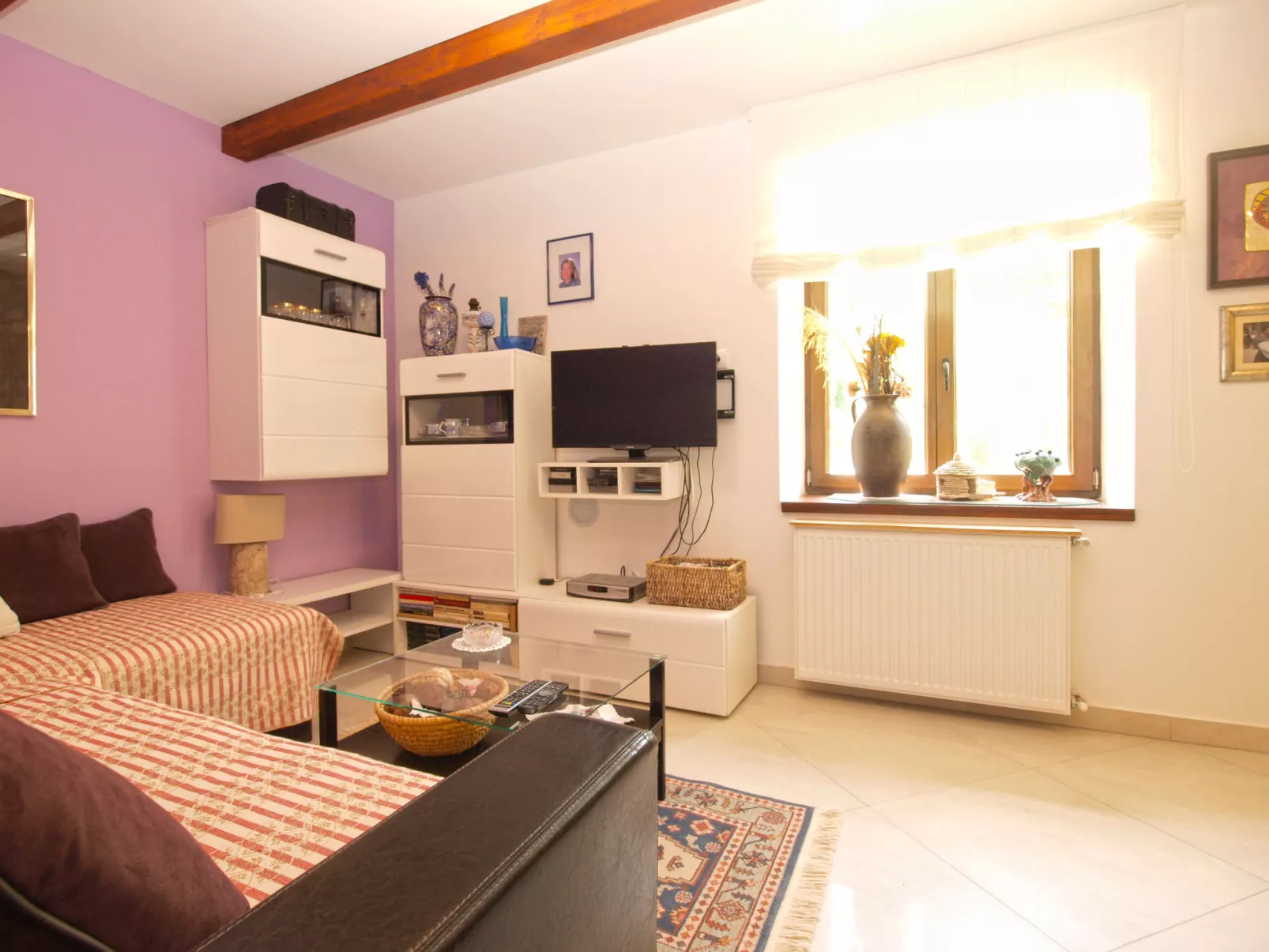 Apartment 64 - Drinnen
