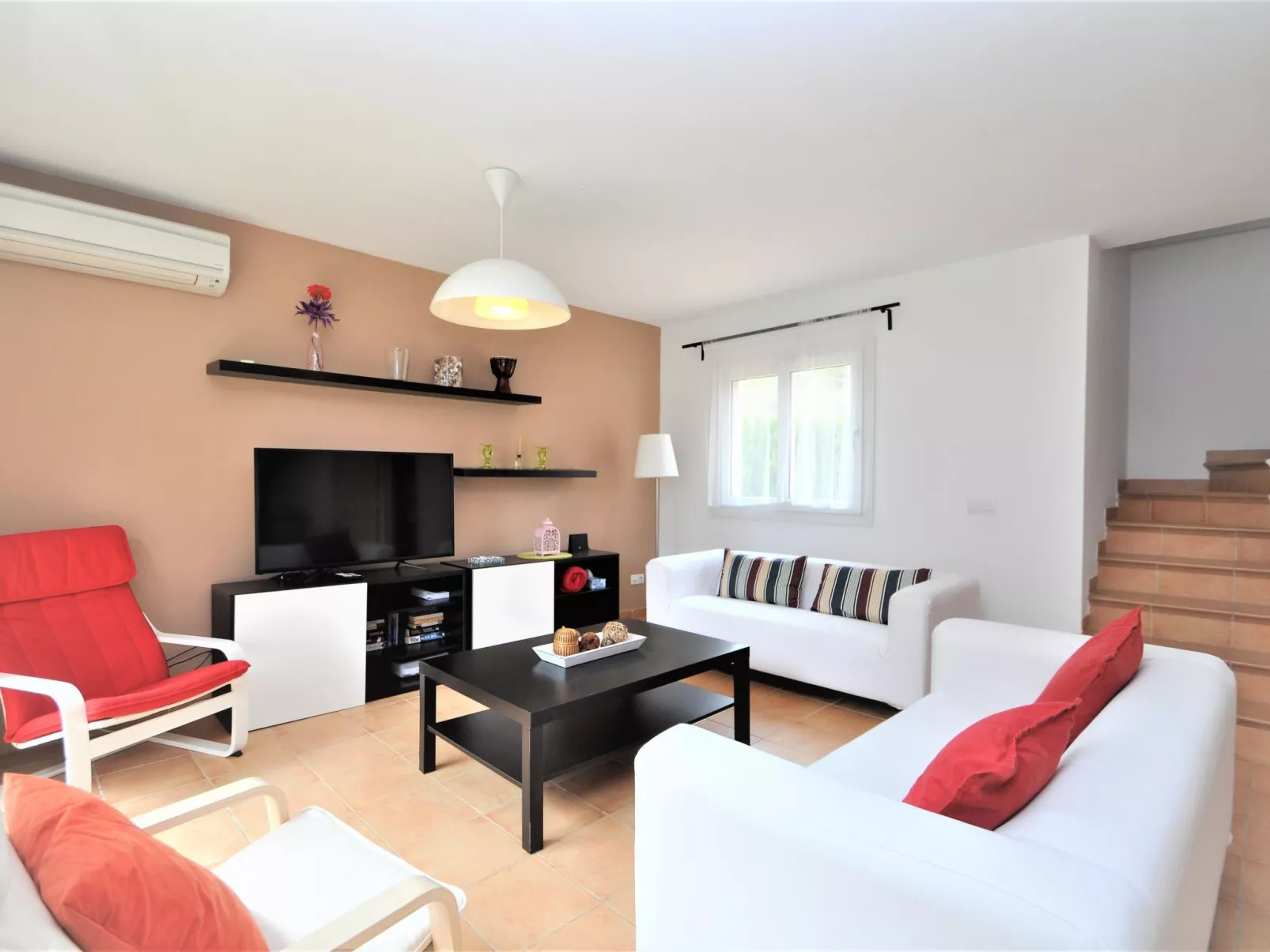 VILLA en Zona residencial tranquila con piscina privada ideal para familias - W - Inside