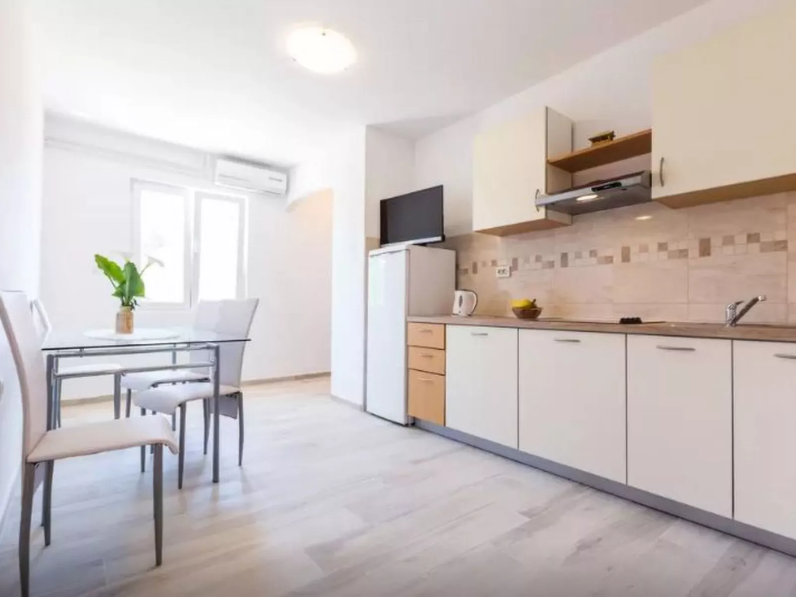 Modernes Apartment in Bibinje mit privatem Parkplatz - Image-tags.info