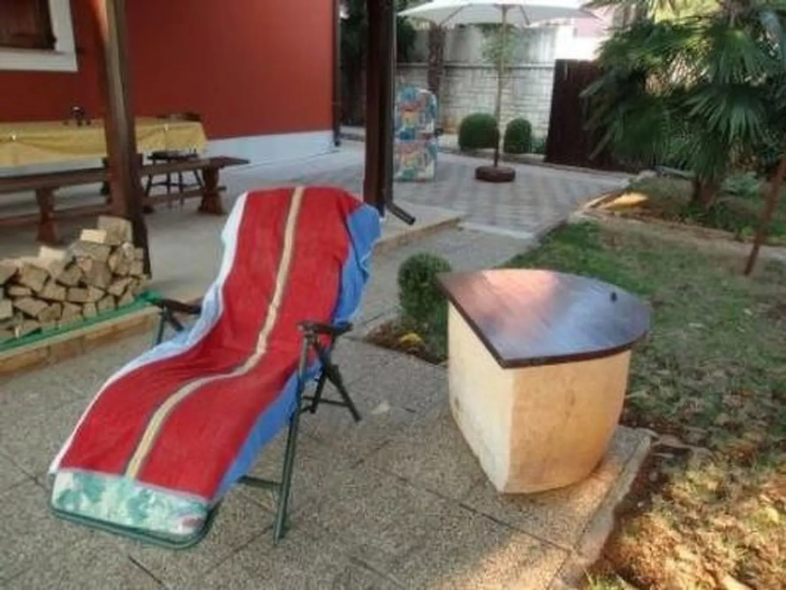 Große Ferienwohnung in Novigrad mit Schönem Garten - Image-tags.info