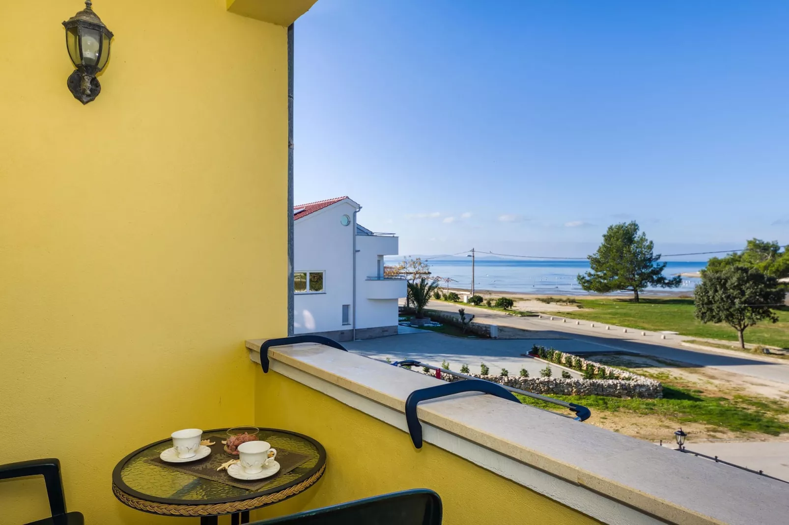 Beachfront apartment Mareo 5 - Terrasse/Balkon