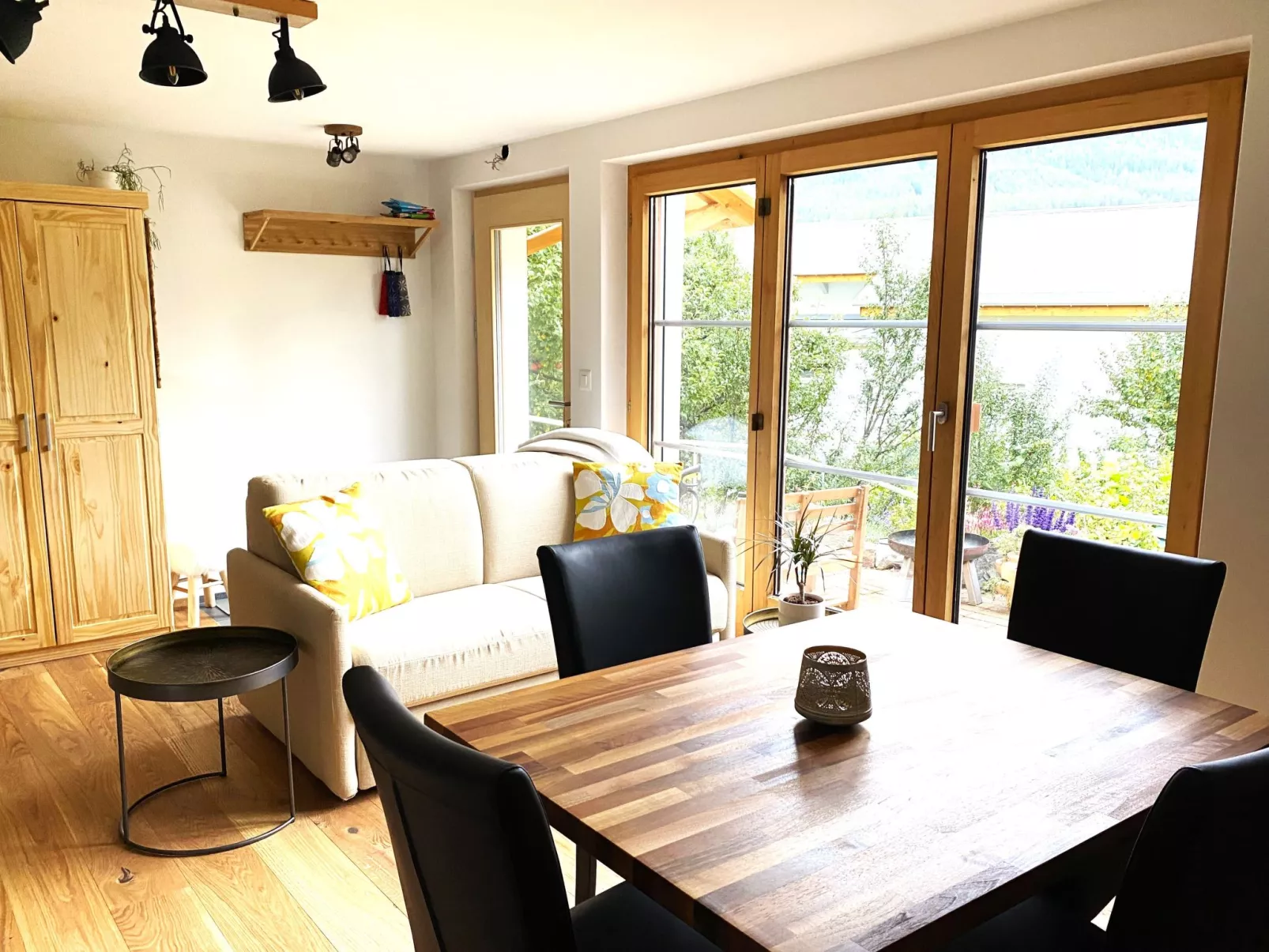 Ferienwohnungen Senda 495D, (Scuol) - Dedans