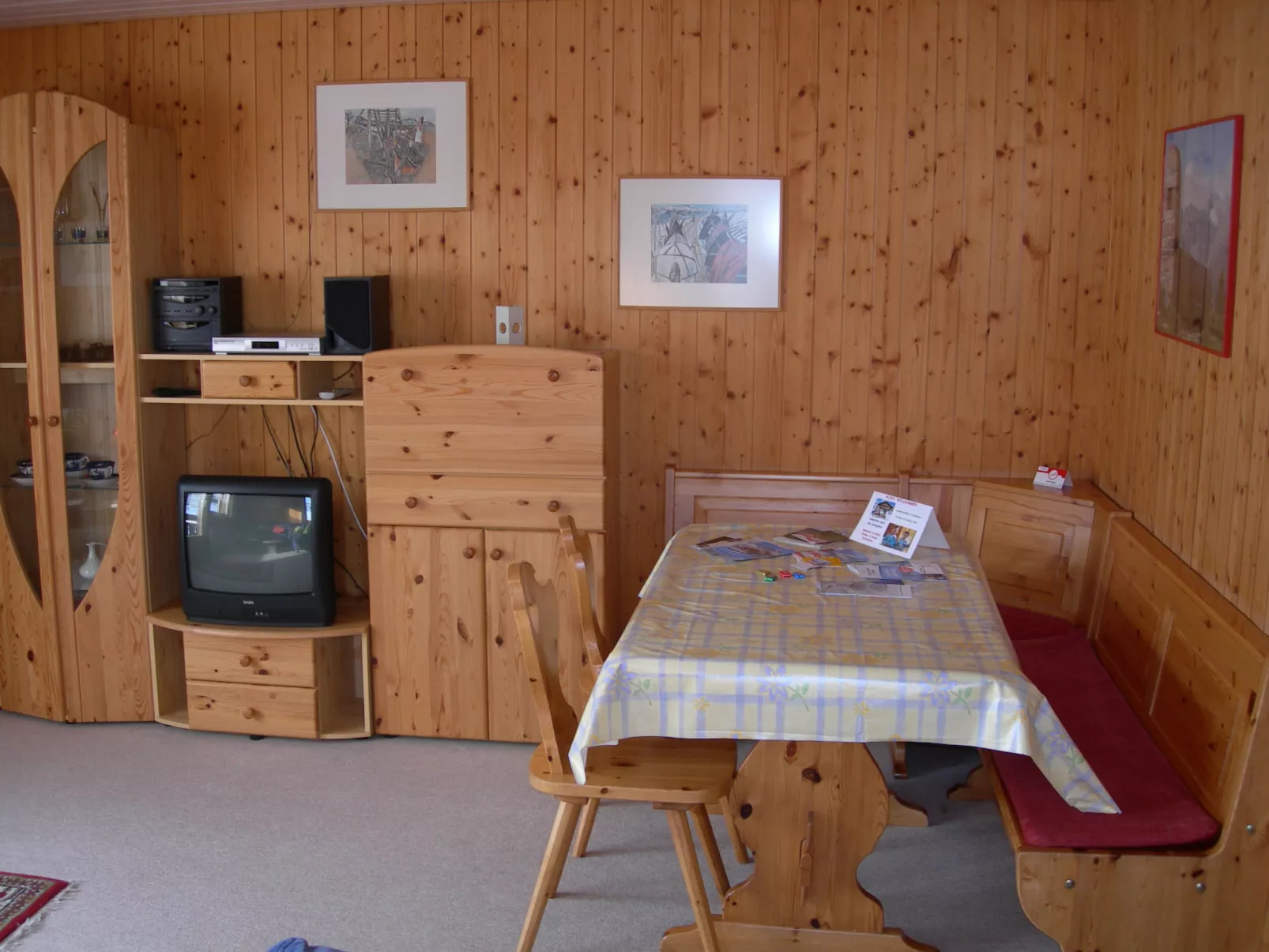 Schweizer, Obersaxen-Affeier, (Obersaxen). - Dedans