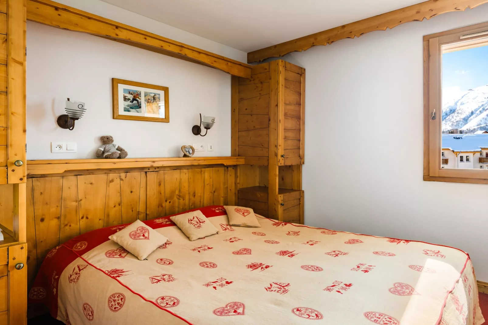 Résidence L'Ecrin des Sybelles 2-Room Cabin Apartment - 6 People OTA - Bedroom