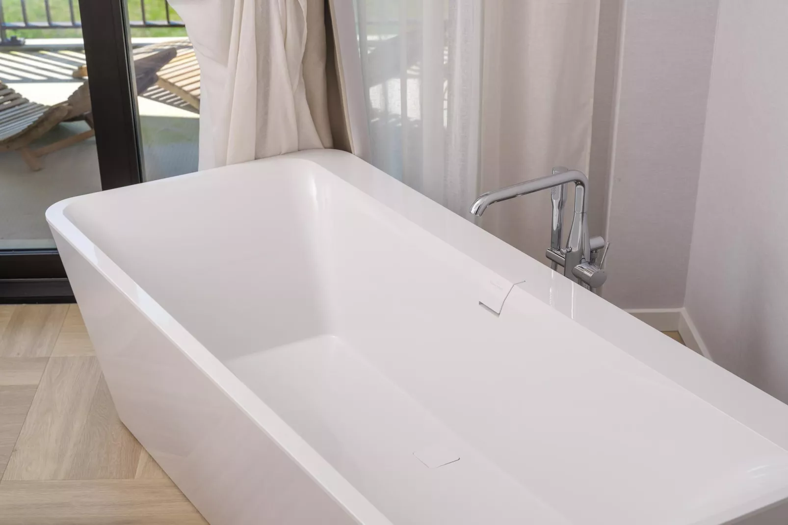 Luxury Beach Apartment | 6 Pers. - Badezimmer