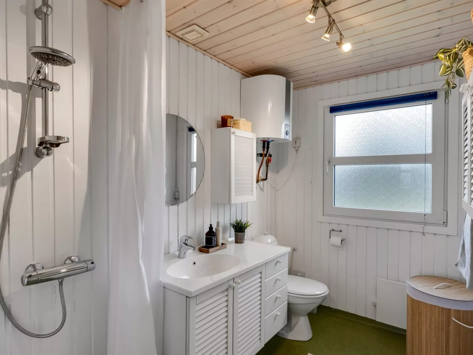 "Pertti" - 400m from the sea - Dedans