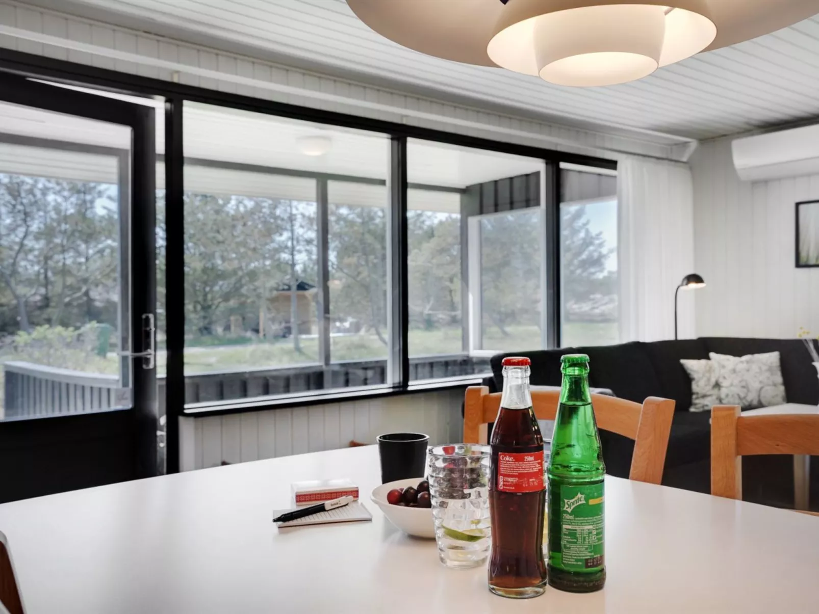 "Melisande" - 950m from the sea - Drinnen