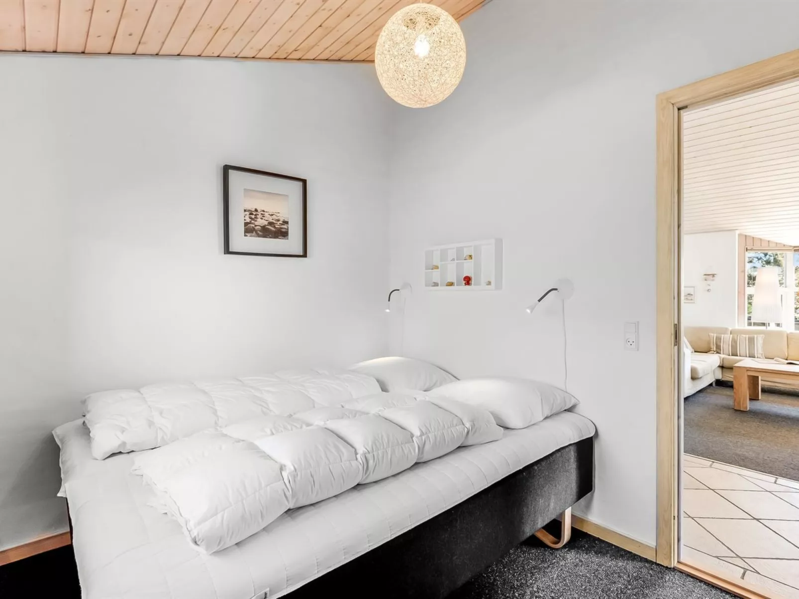 "Aurore" - 700m from the sea - Drinnen