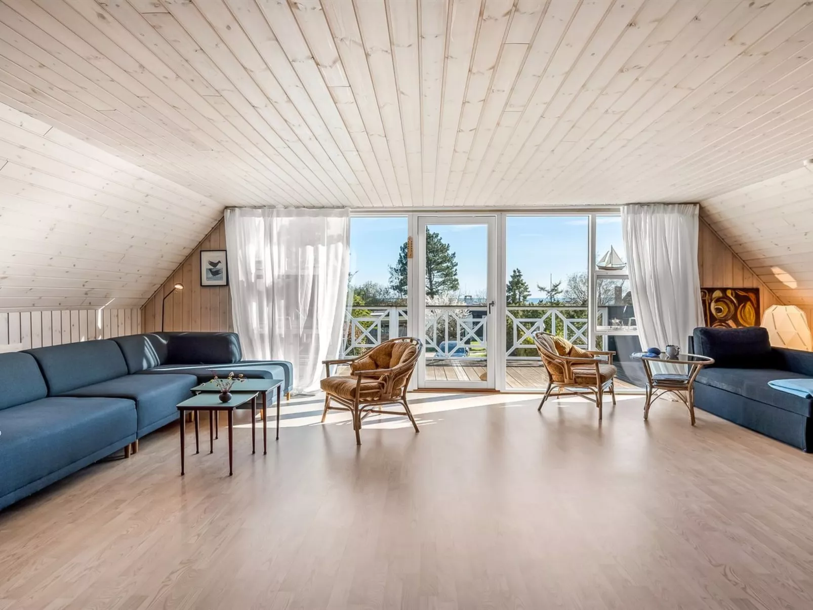 "Eikka" - 100m from the sea - Inside