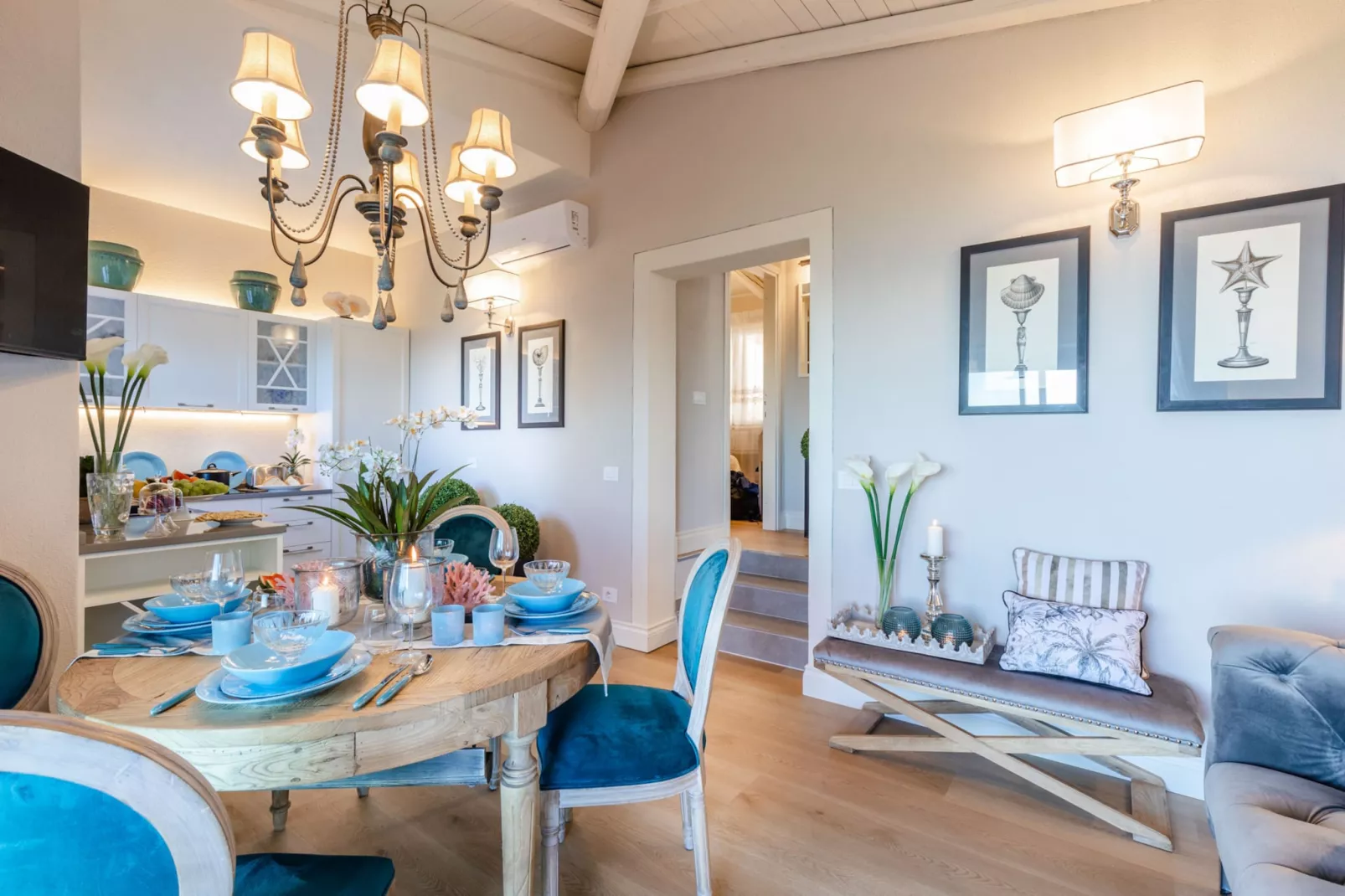 Villa La Bella - Dining room