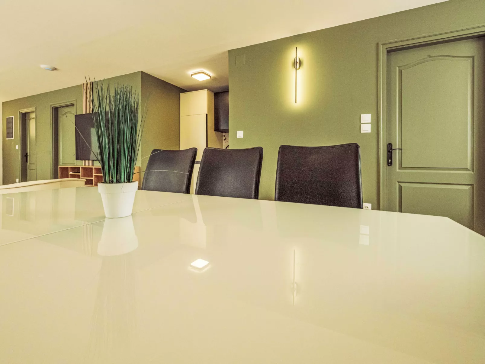 Caesar Apartment mit Terrasse, nahe dem Balaton - Drinnen