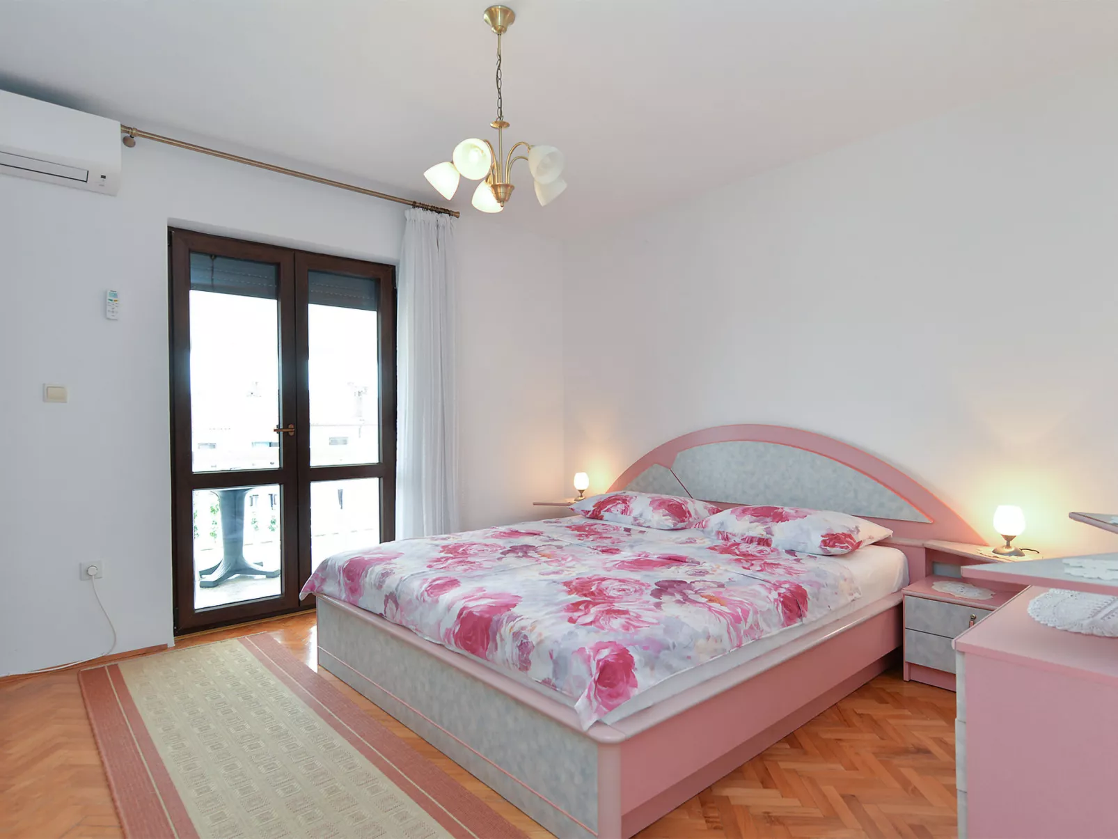 Apartment 43 - Dedans