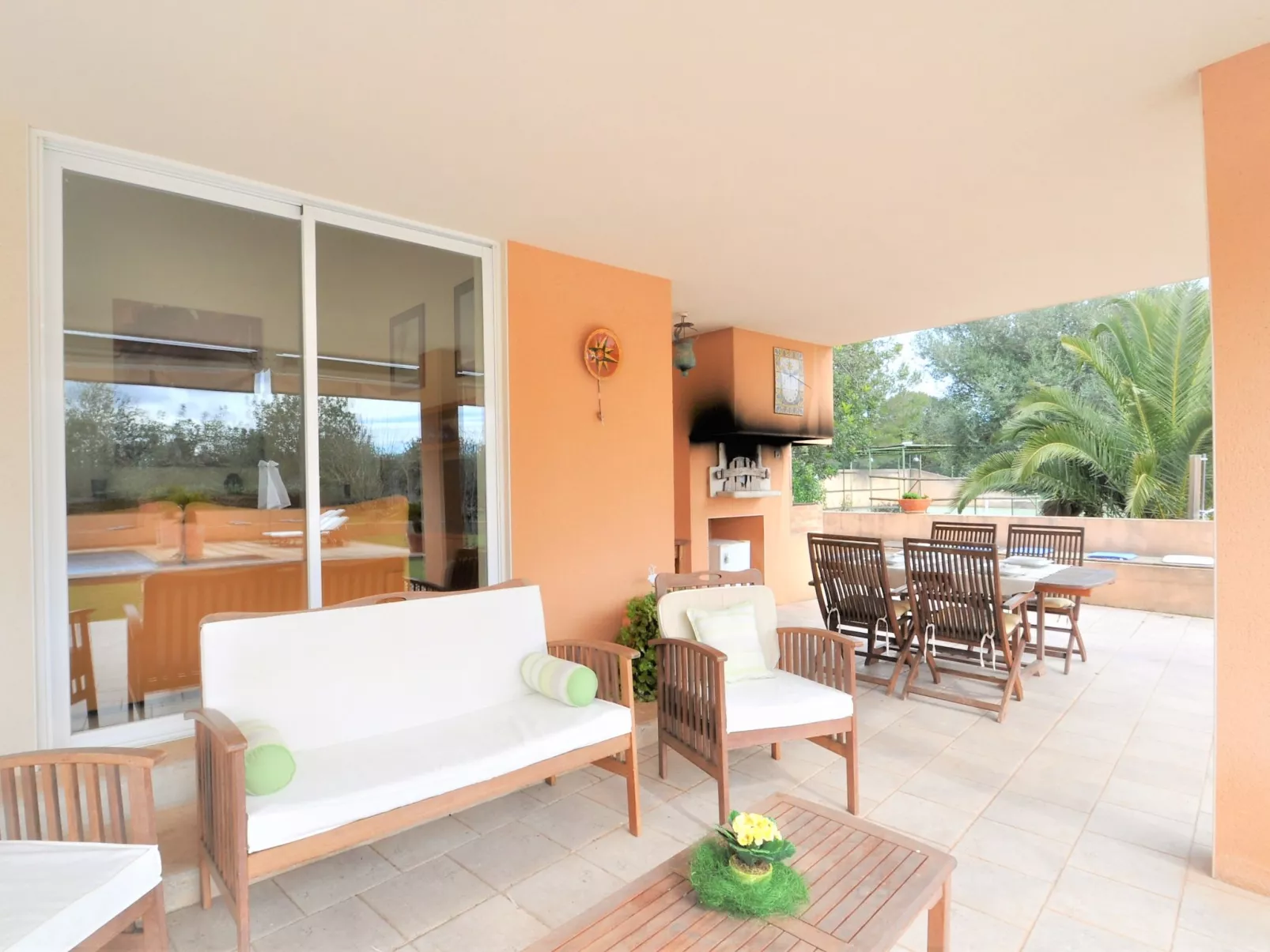 Villa con piscina y pista de tenis privada ideal para familias.  - WiFi Gratis - Outside