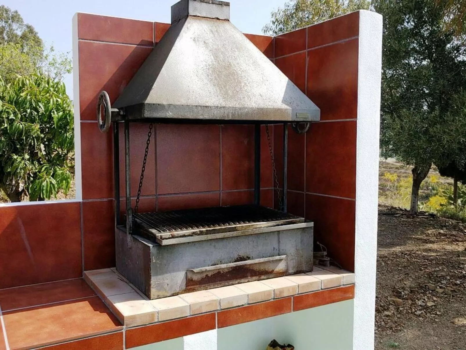 "Huelva" mit Gemeinschaftspool in einem andalusischen "Cortijo" in Chilches - Draußen