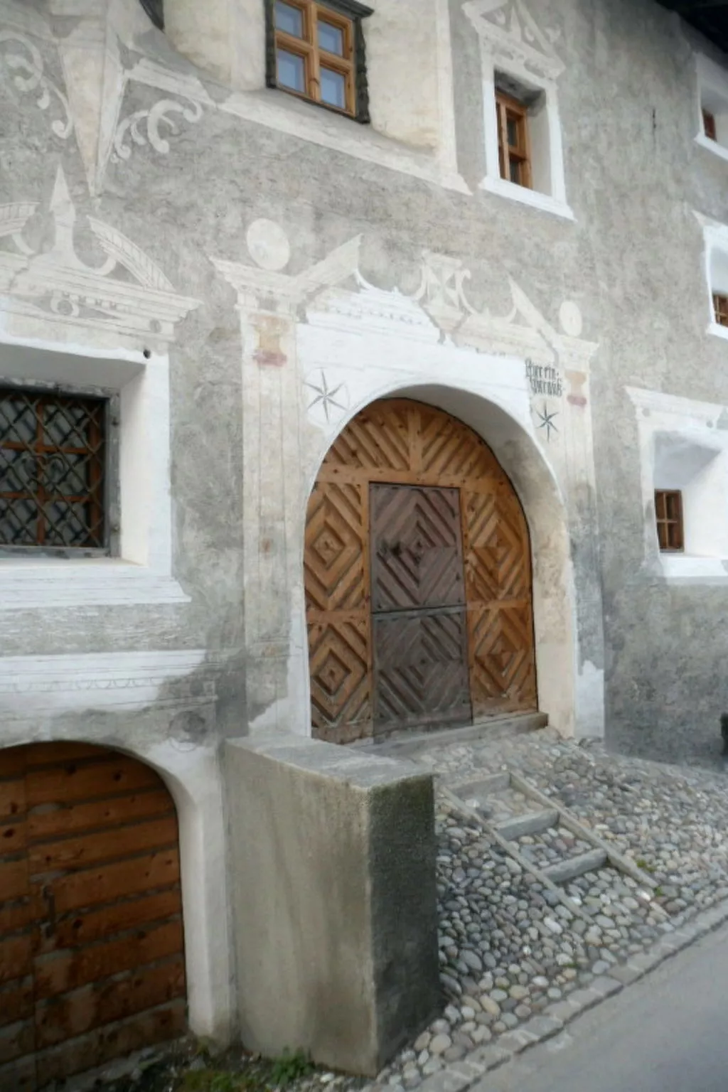 Chesa Giattin°, (Bergün/Bravuogn). - Dehors