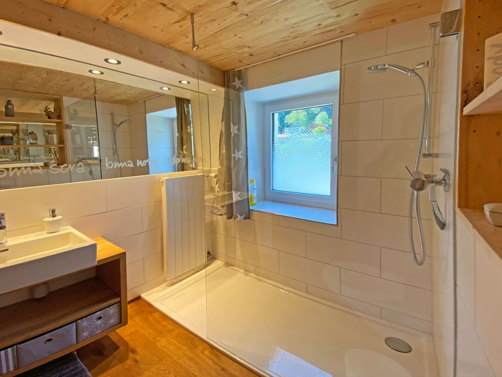 Casa Radieni, Flond, (Flond), 37000B - Drinnen