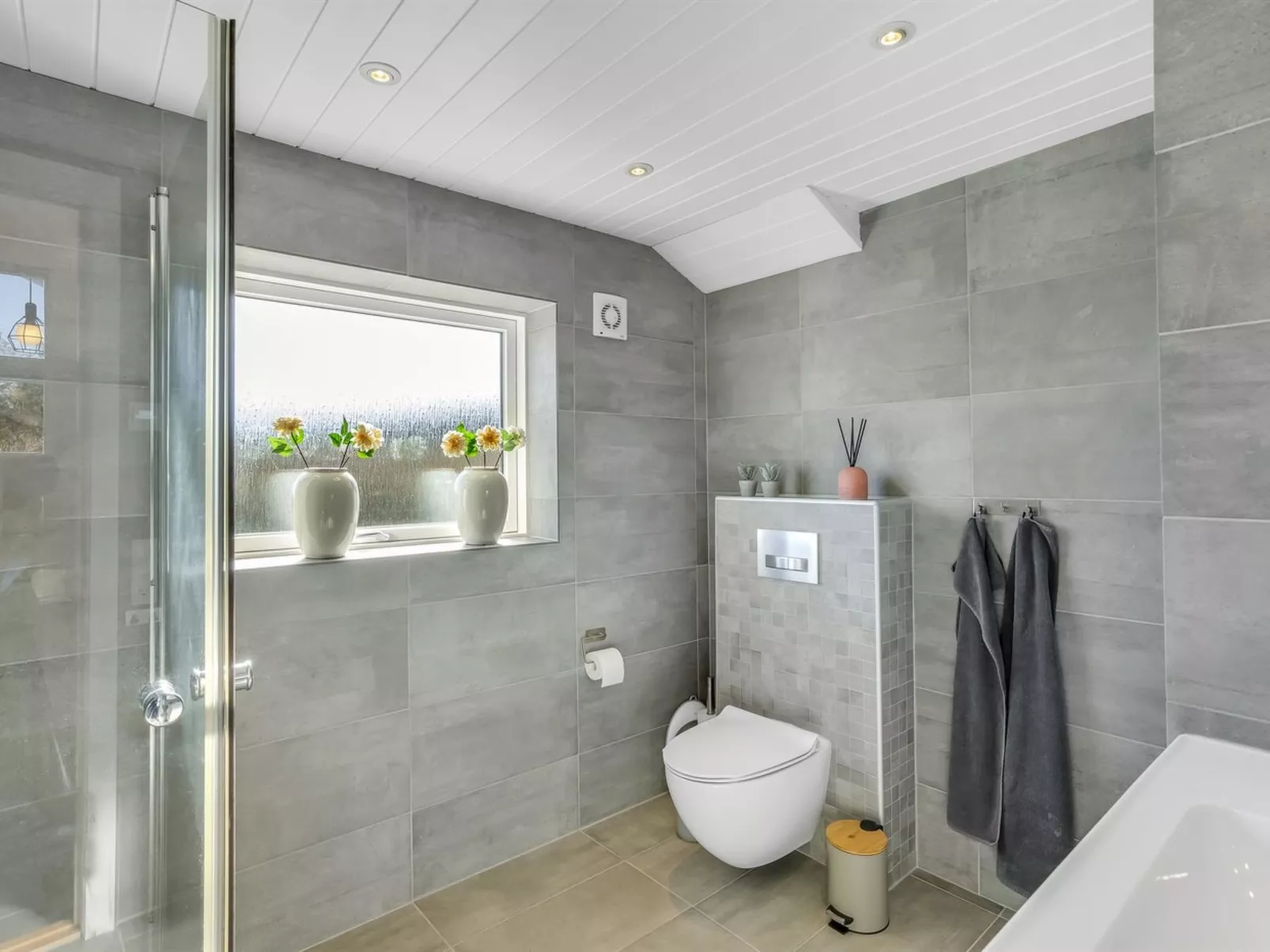 "Halona" - 400m from the sea - Drinnen