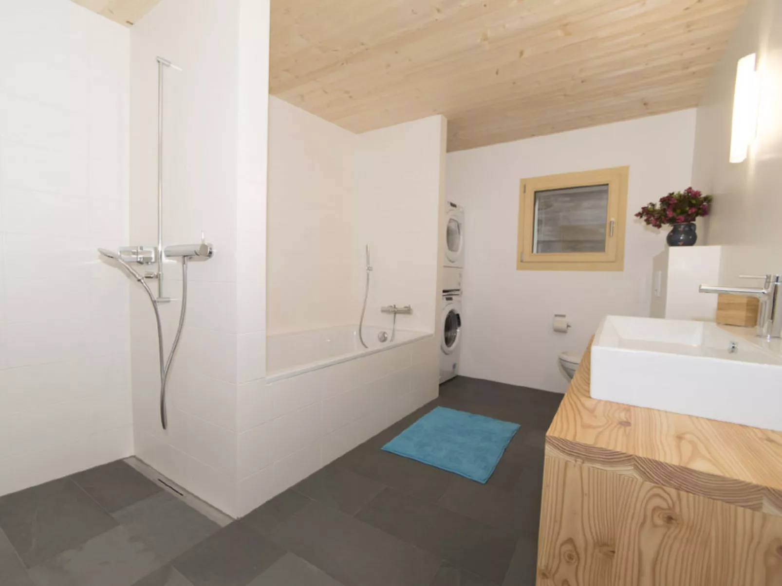 Haus La Grobla, (Donat). - Drinnen