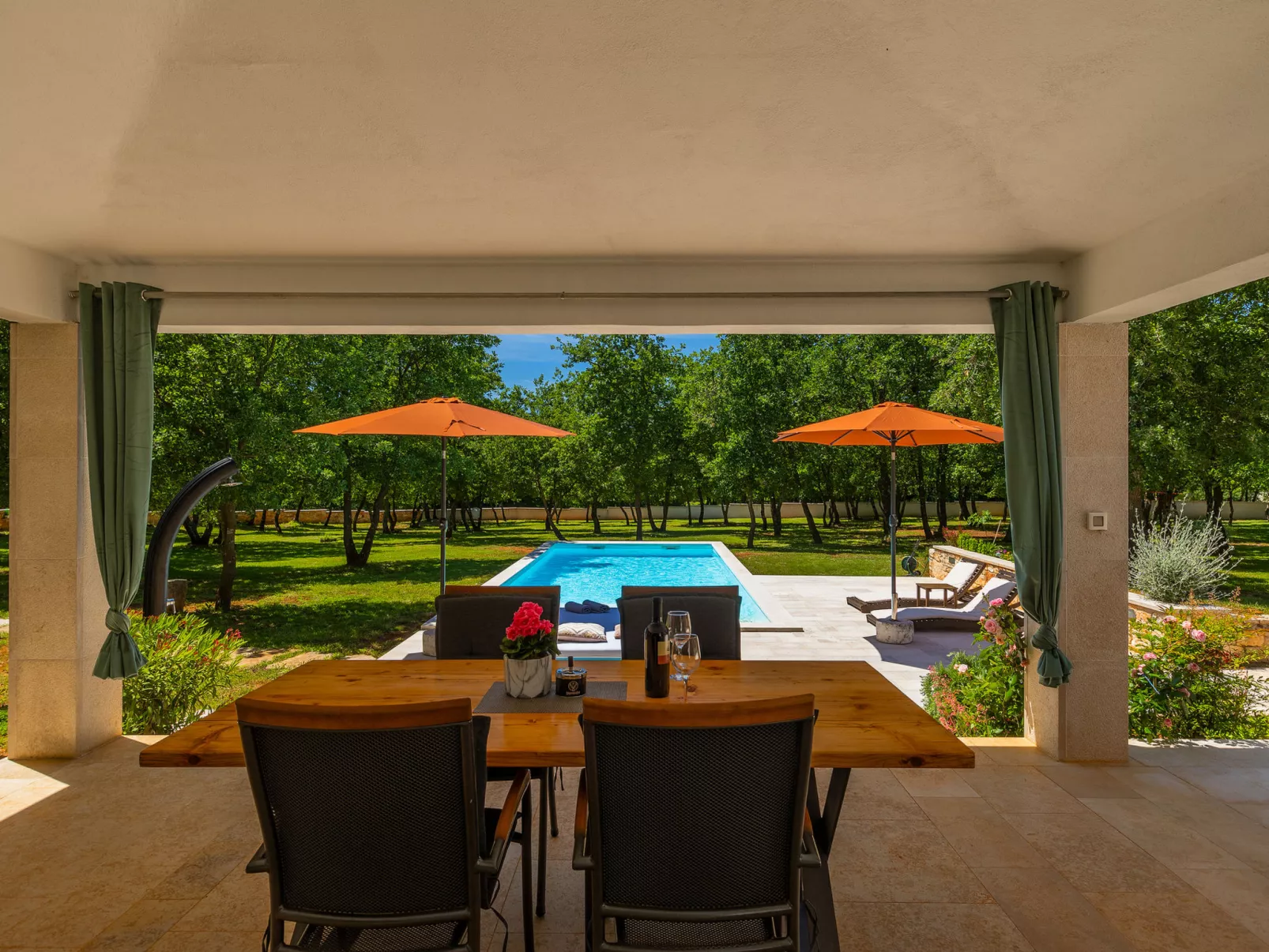 Villa Martinetinka - Draußen