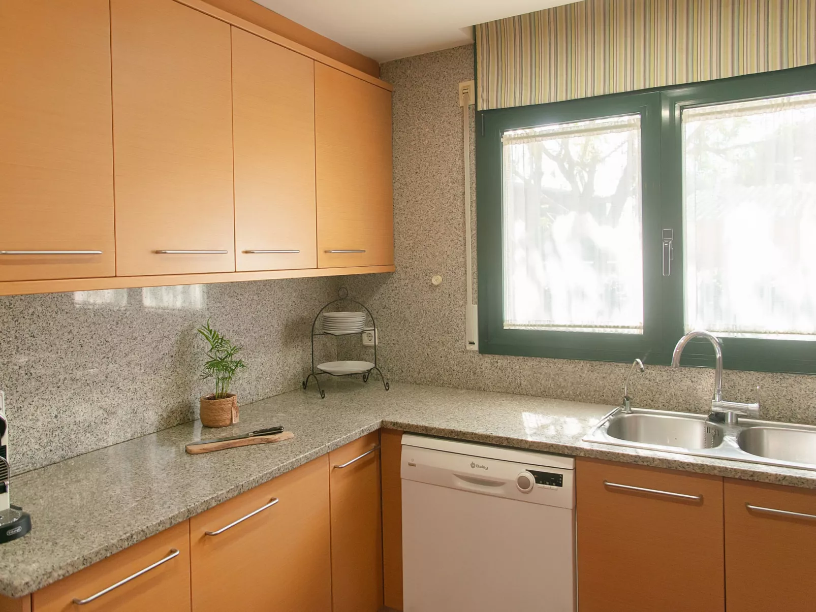 WELCS CASA 231 PDA con piscina - Inside