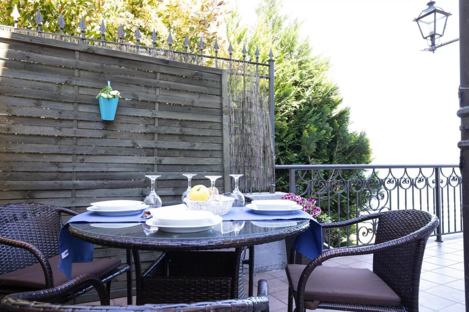 Residence Casa & Vela SRL, Oggebbio-Bilo fino 2 - Außenbereich Sommer