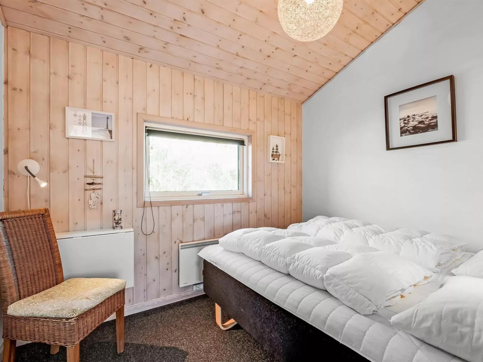 "Aurore" - 700m from the sea - Drinnen