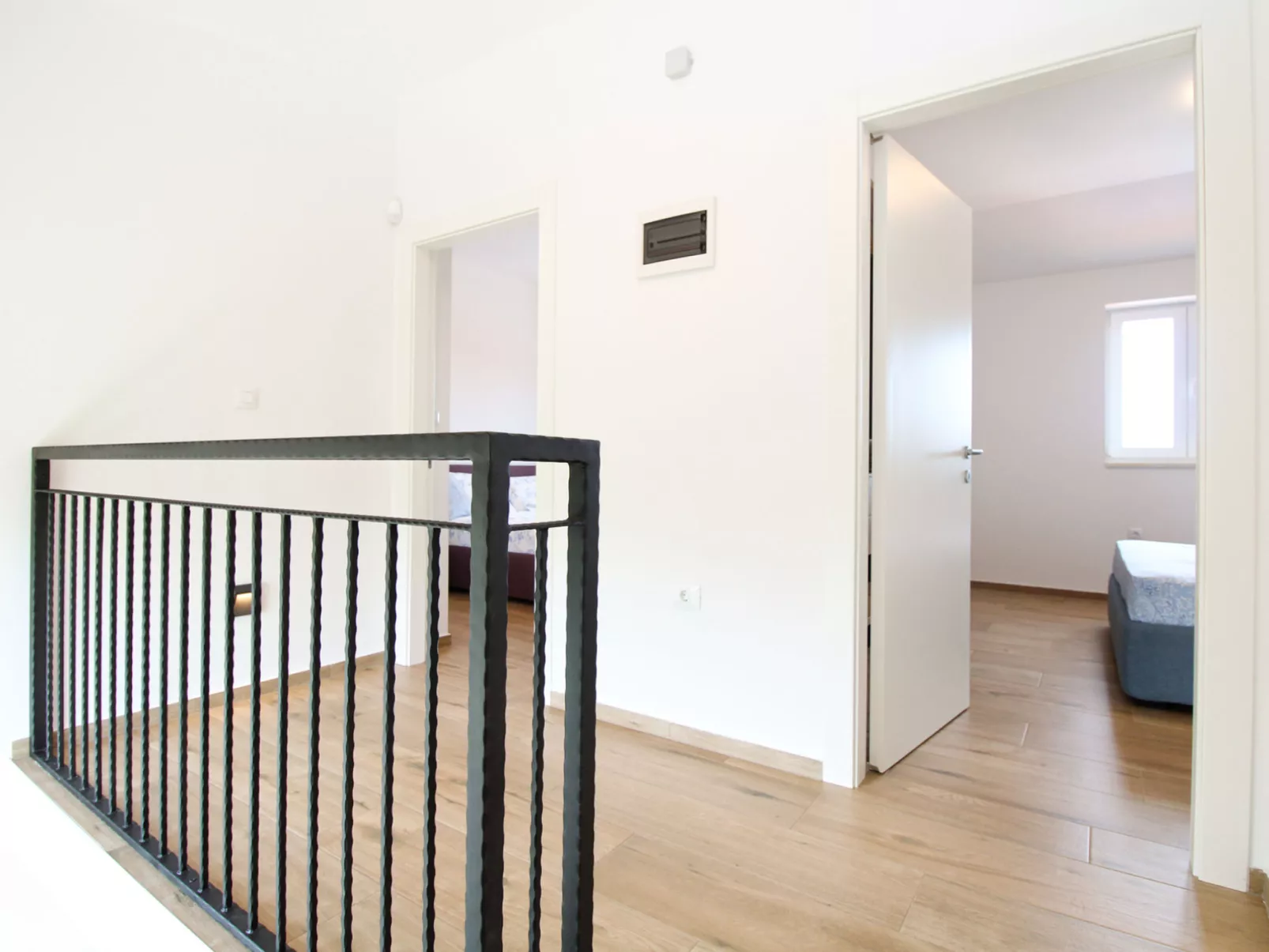 House 2340 - Drinnen