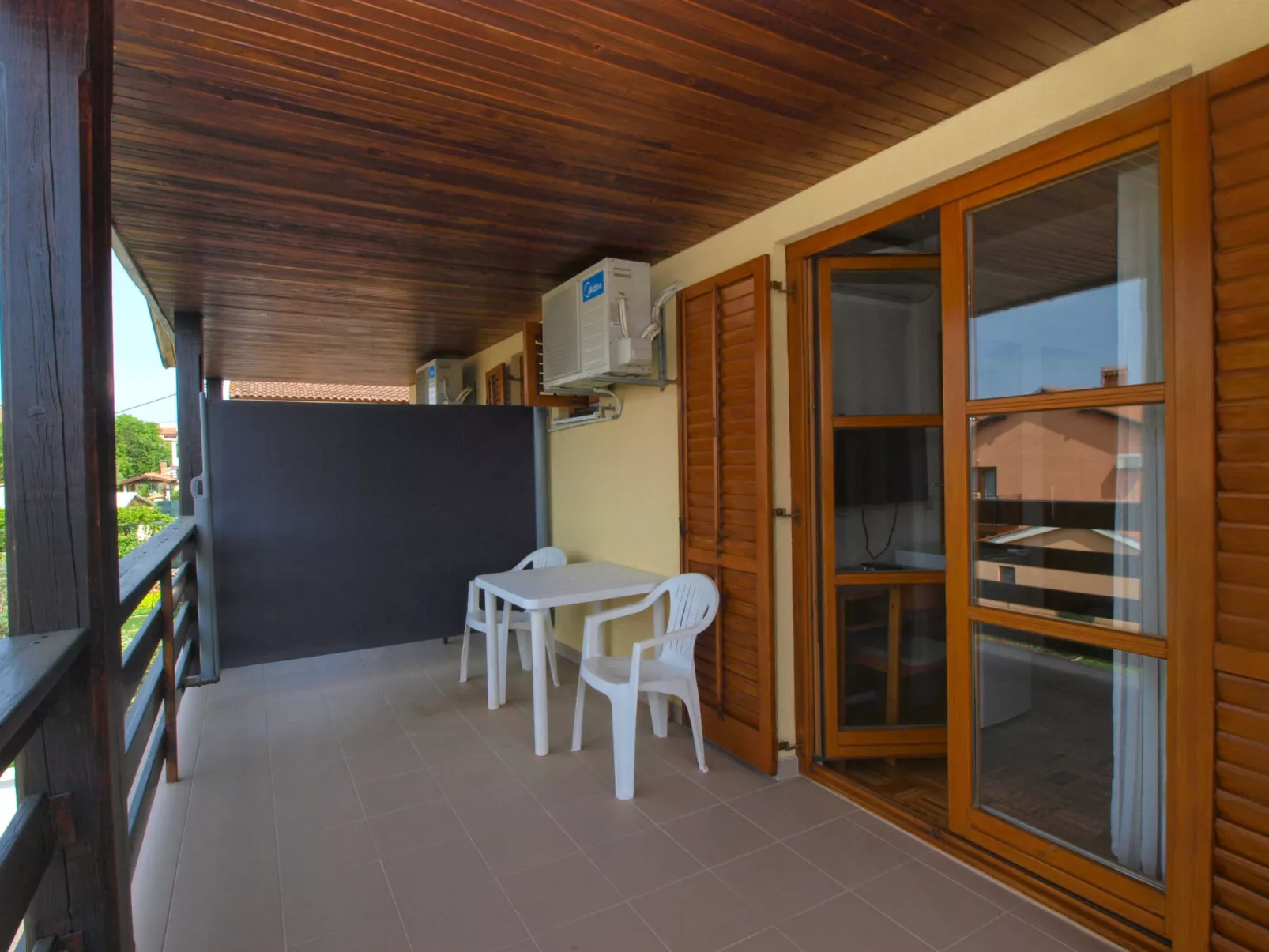 Apartment 1624 - Outside