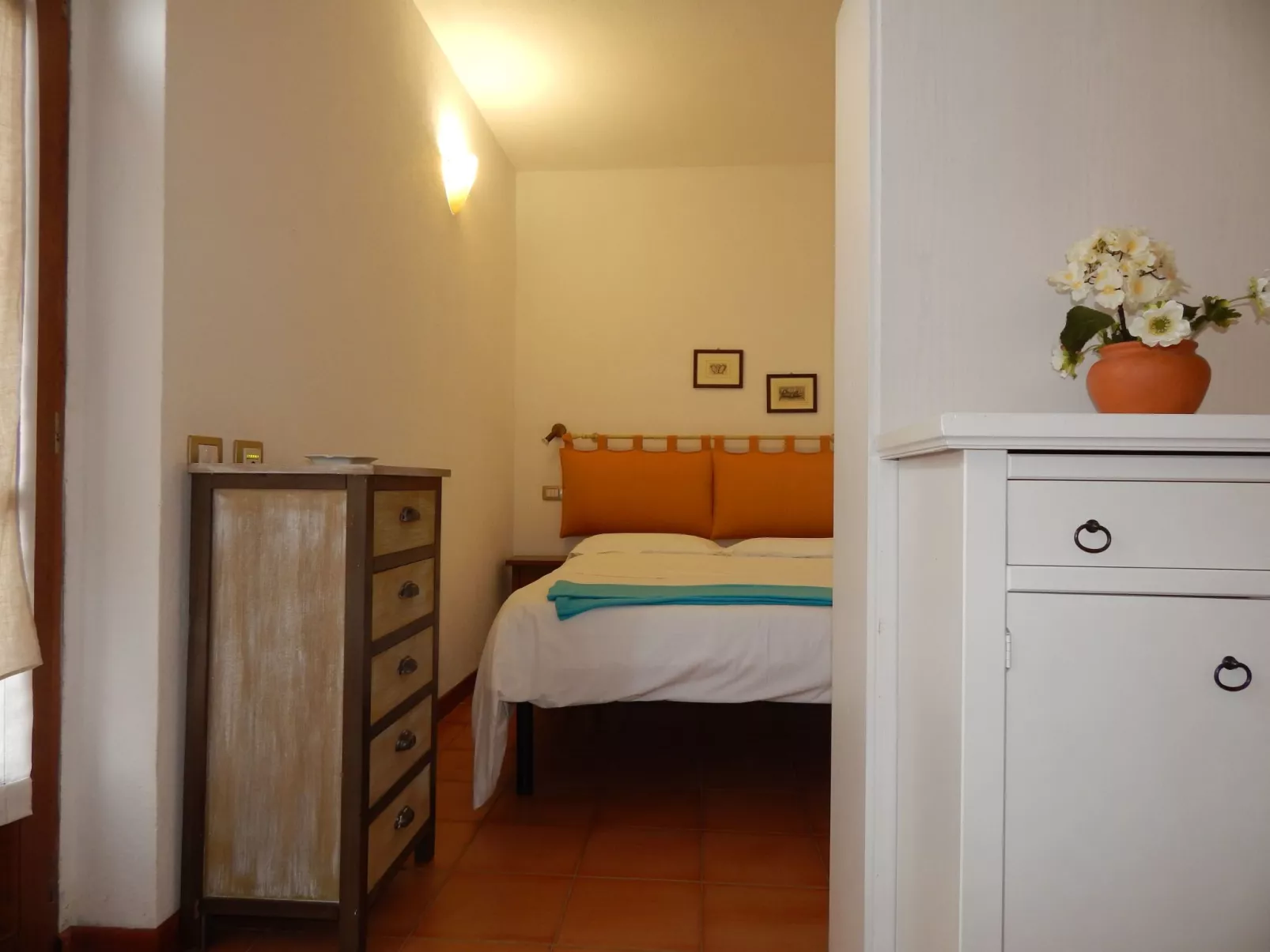 Wohnung auf dem Lande, 3 km vom Zentrum von Sien - Inside