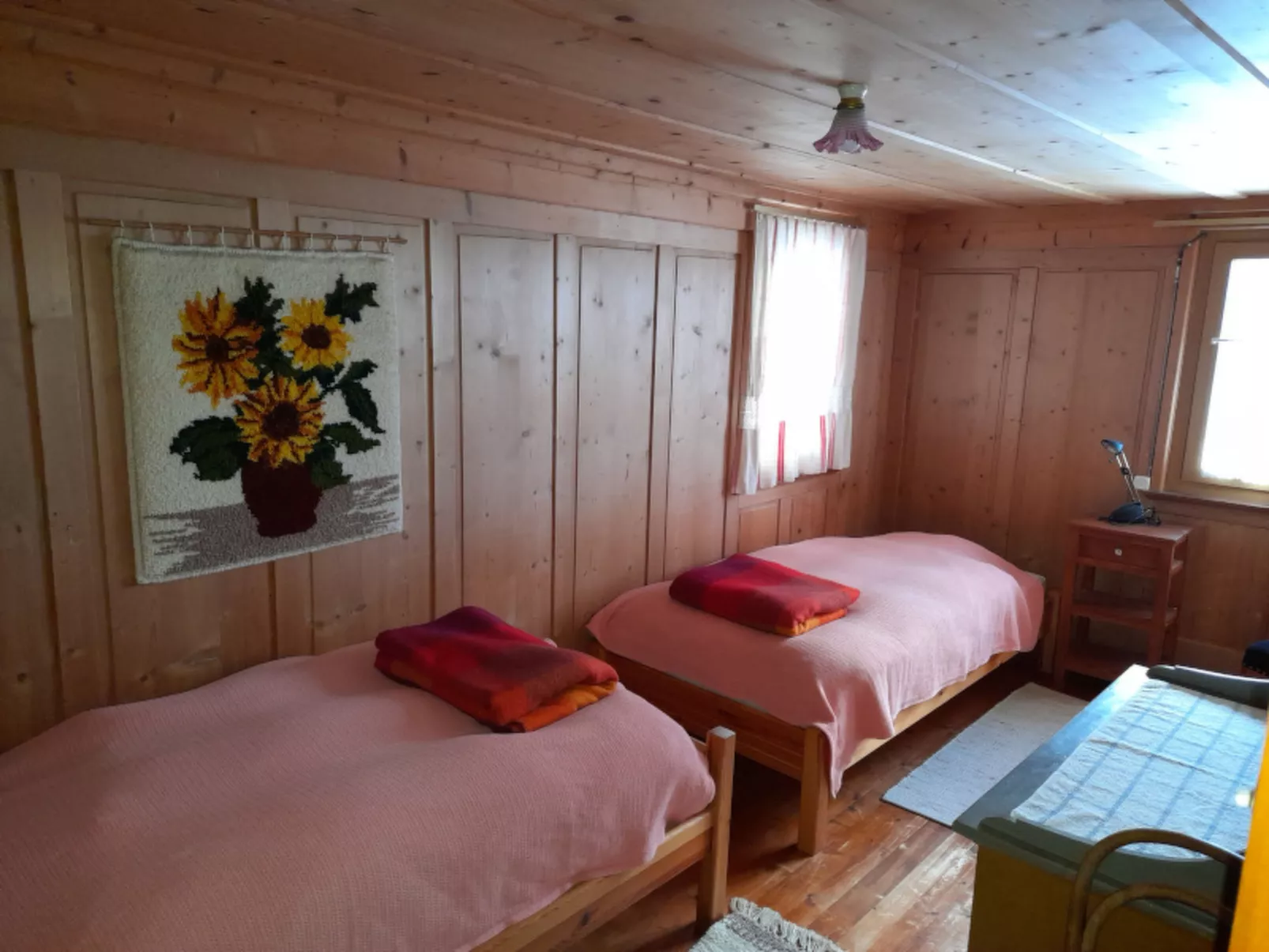 Ferienwohnungen Jörihus A&B, (Medels). - Inside
