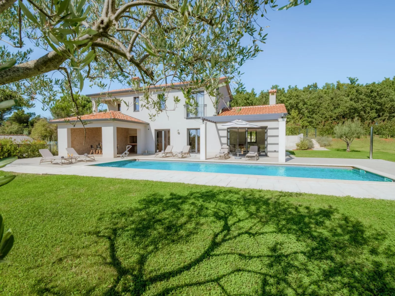 Villa Frida - Draußen