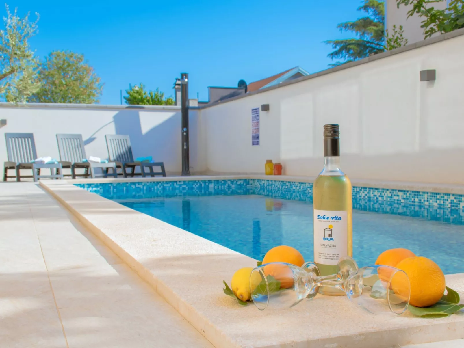 Villa Dolce Vita - Outside