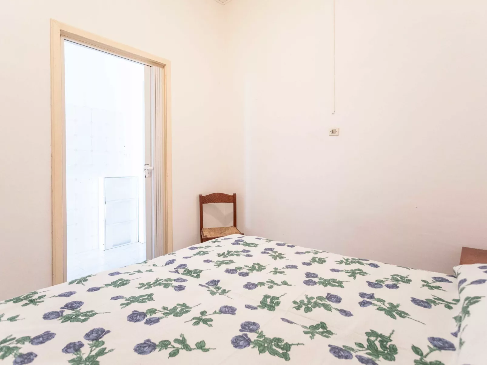 Enrica-Inside