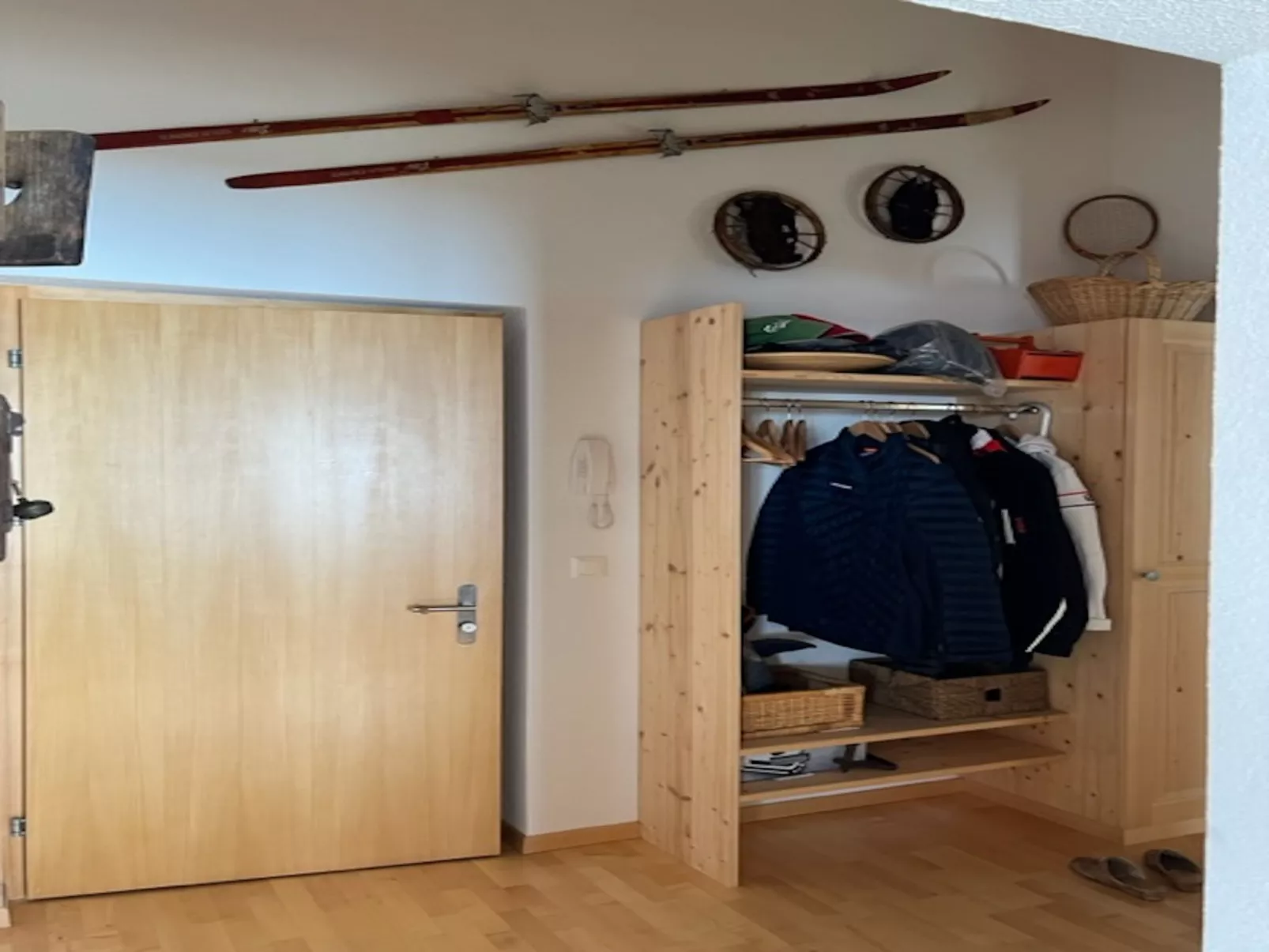Frienwohnung Alpatli, Obersaxen-Miraniga, (Obersaxen). - Inside