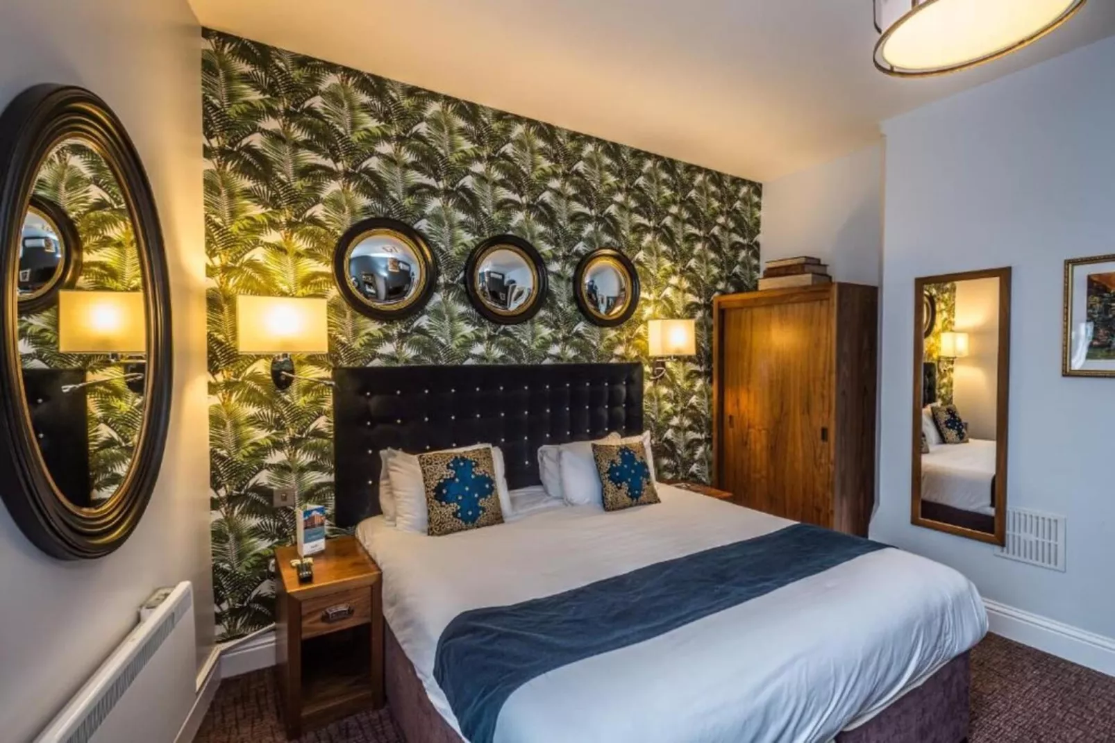 Compact Double Room - Schlafzimmer