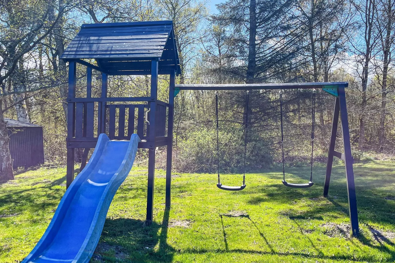 Summer house with wellness area - View
