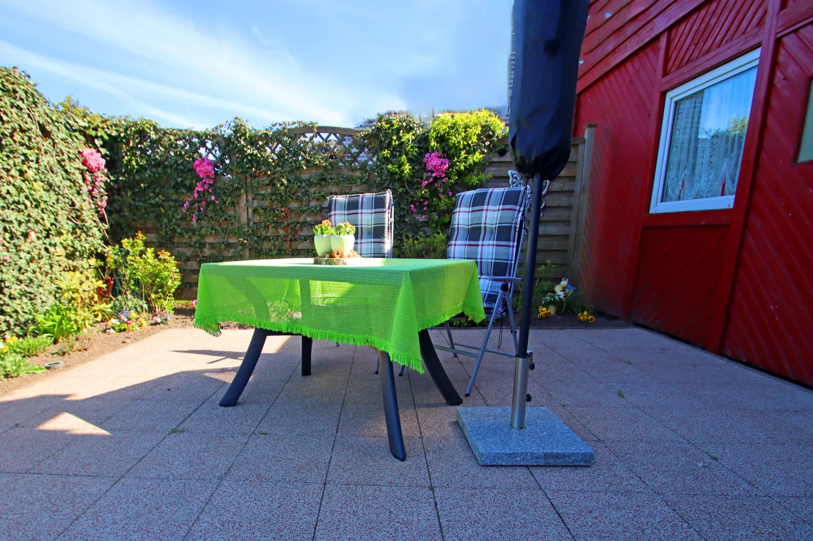 Schönes Ferienhaus in Alt Bukow Gaida - Terrace balcony