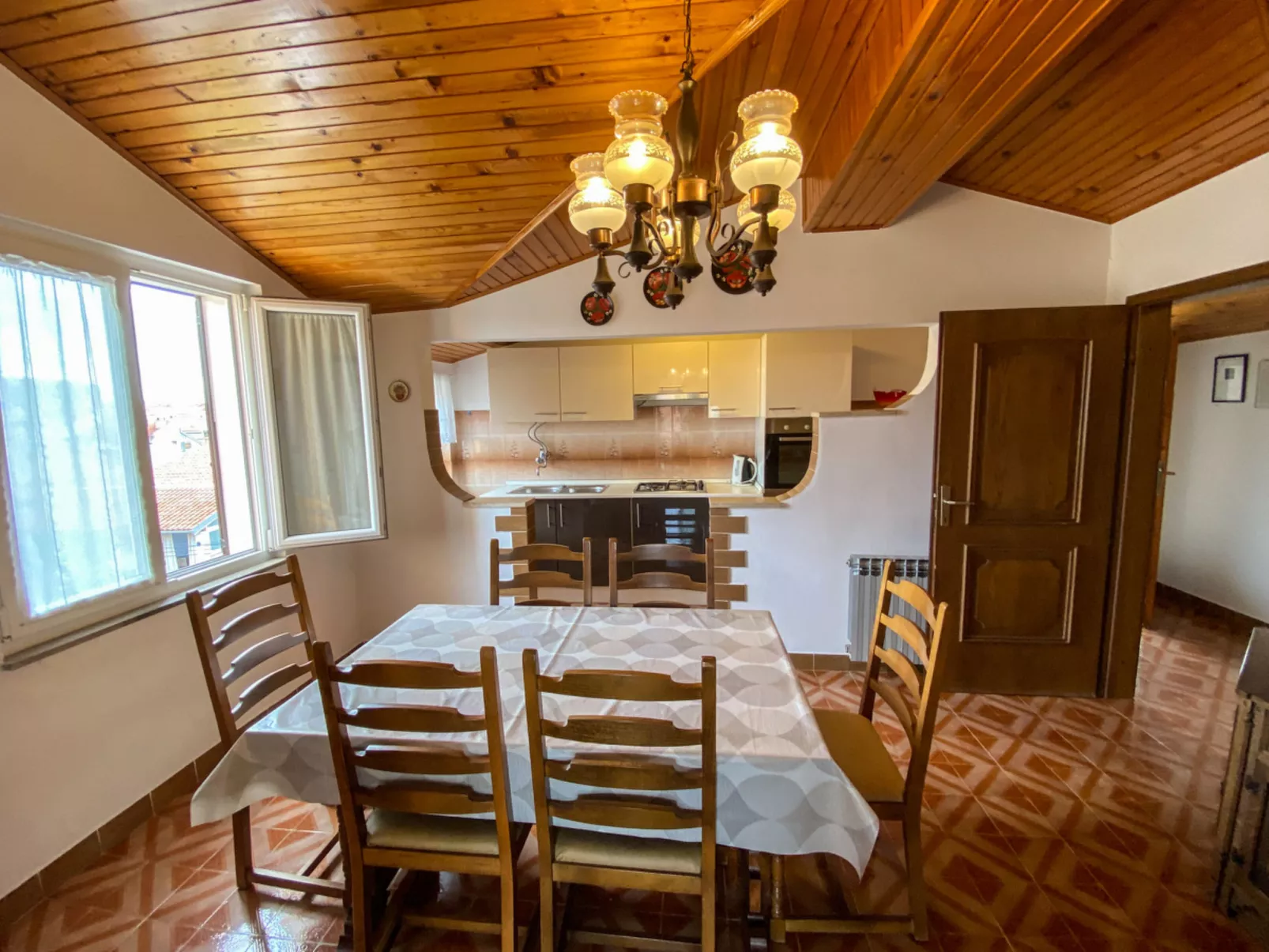 Apartment 616 - Dedans