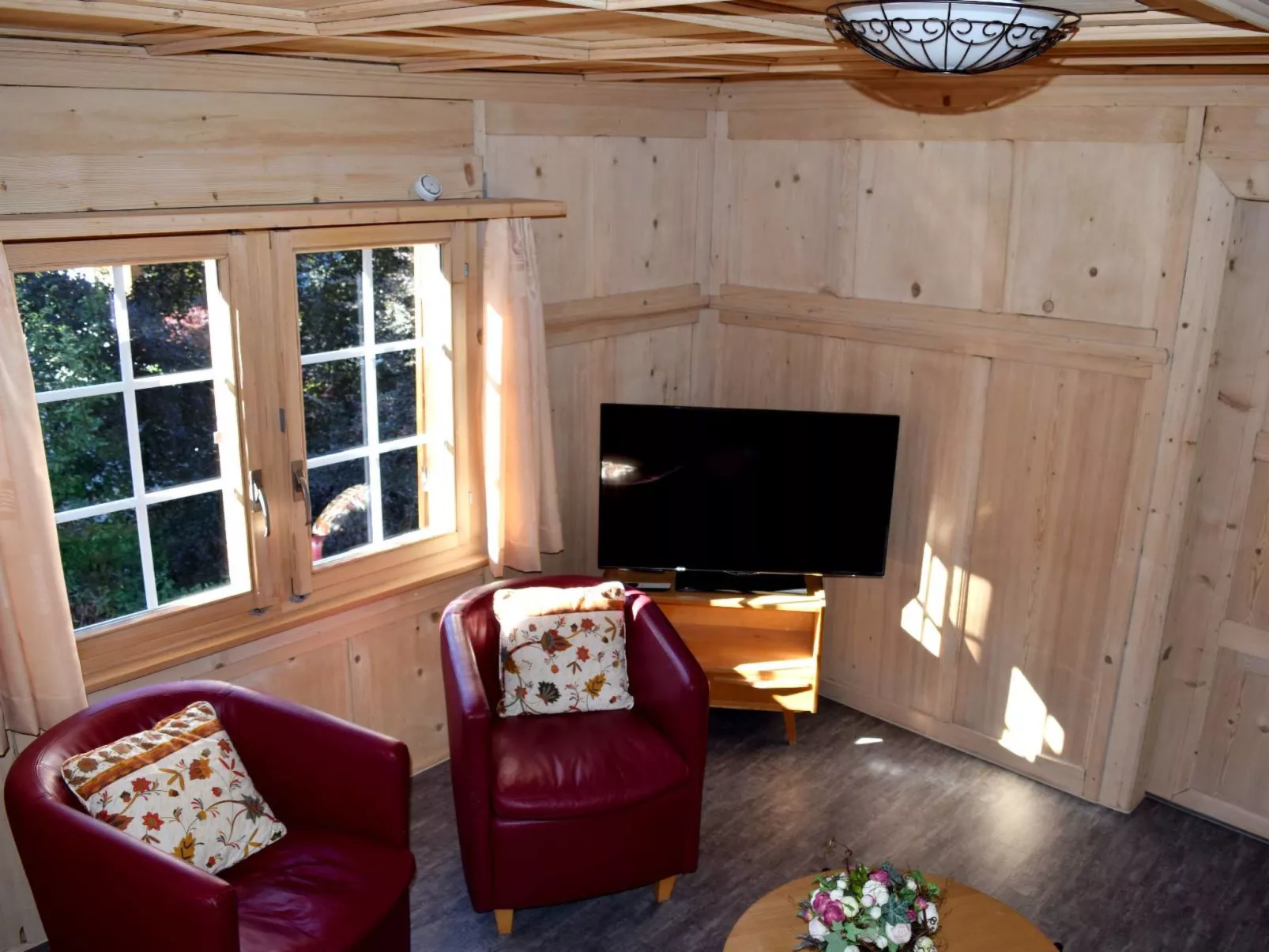 Gyrgarta, Obersaxen-Meierhof, (Obersaxen). - Inside