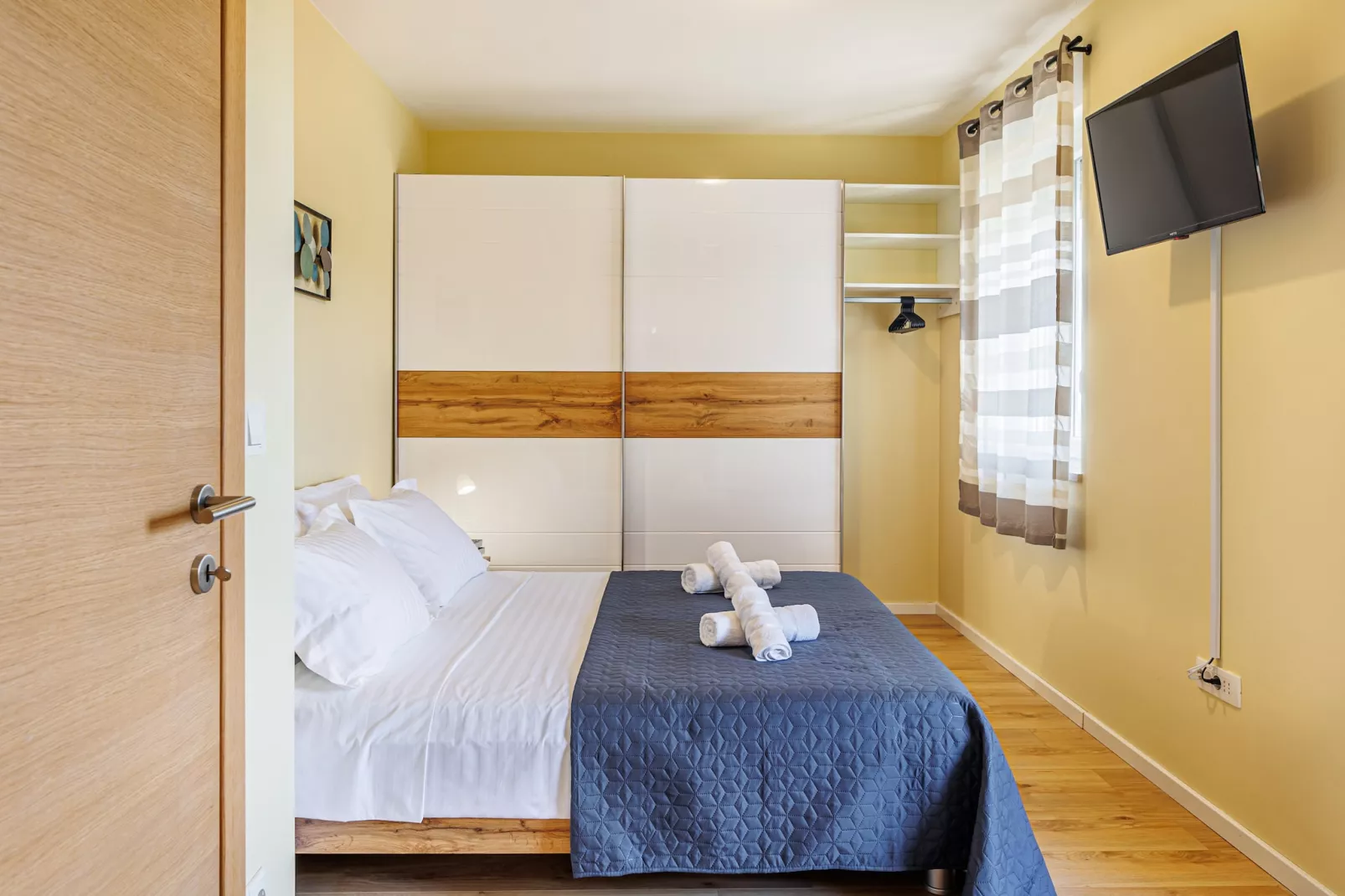 Holiday Home Fulia with pool - Schlafzimmer