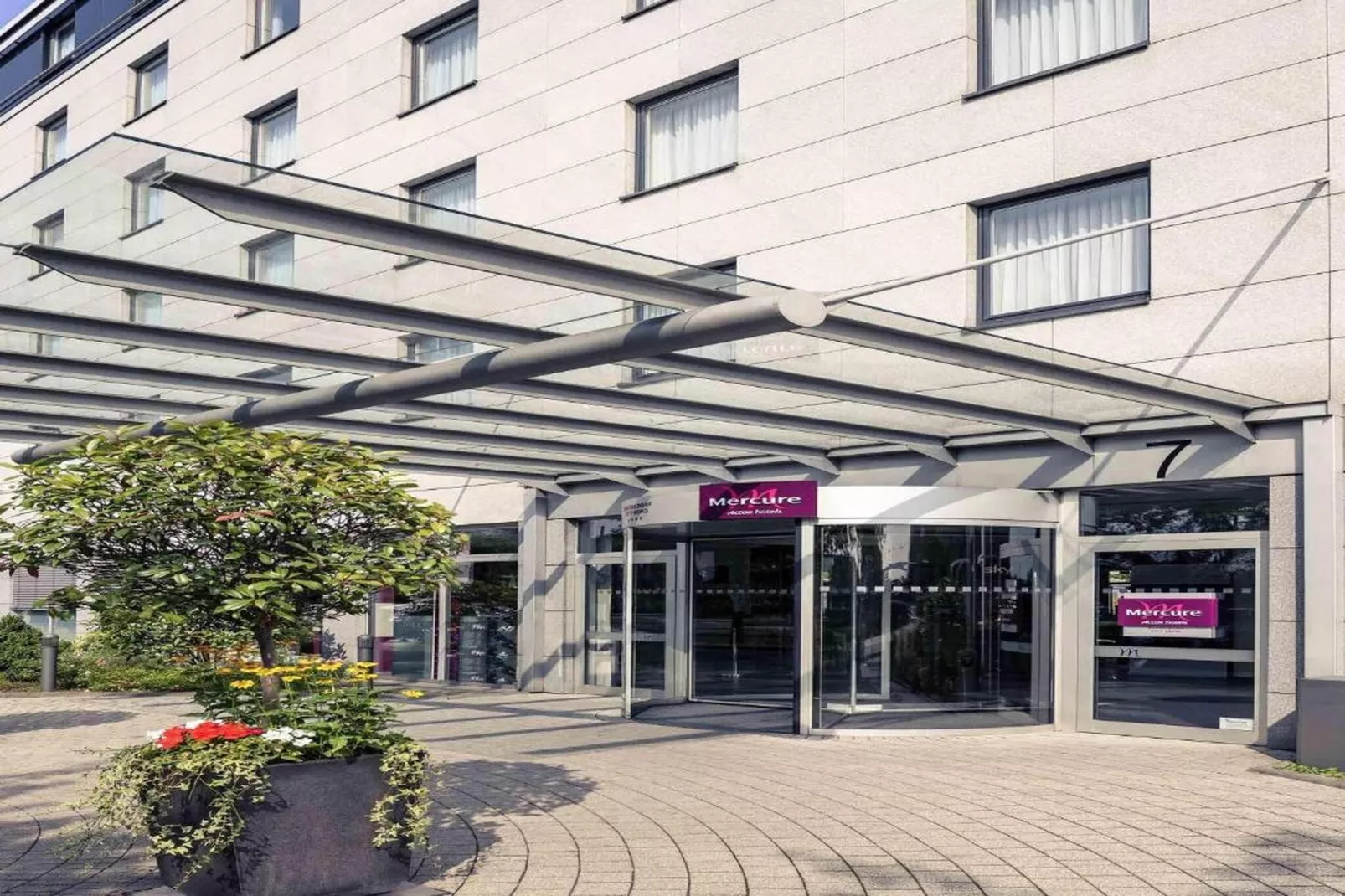 Hotel Düsseldorf - Standard Twin Room - Hall & reception