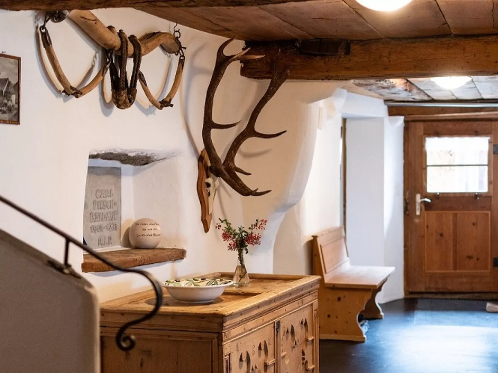 Agrotourismus Pütschai Josom, (Sta. Maria - Santa Maria Val Müstair). - Inside